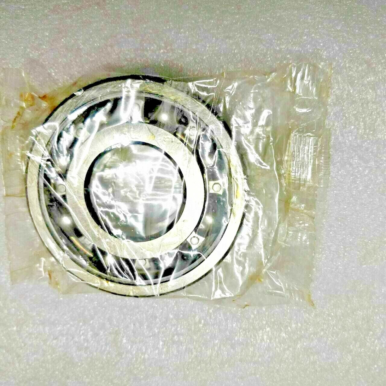 6306 C4 Single Row Deep Groove Radial Ball Bearing 30X72X19 MM SKF C 4