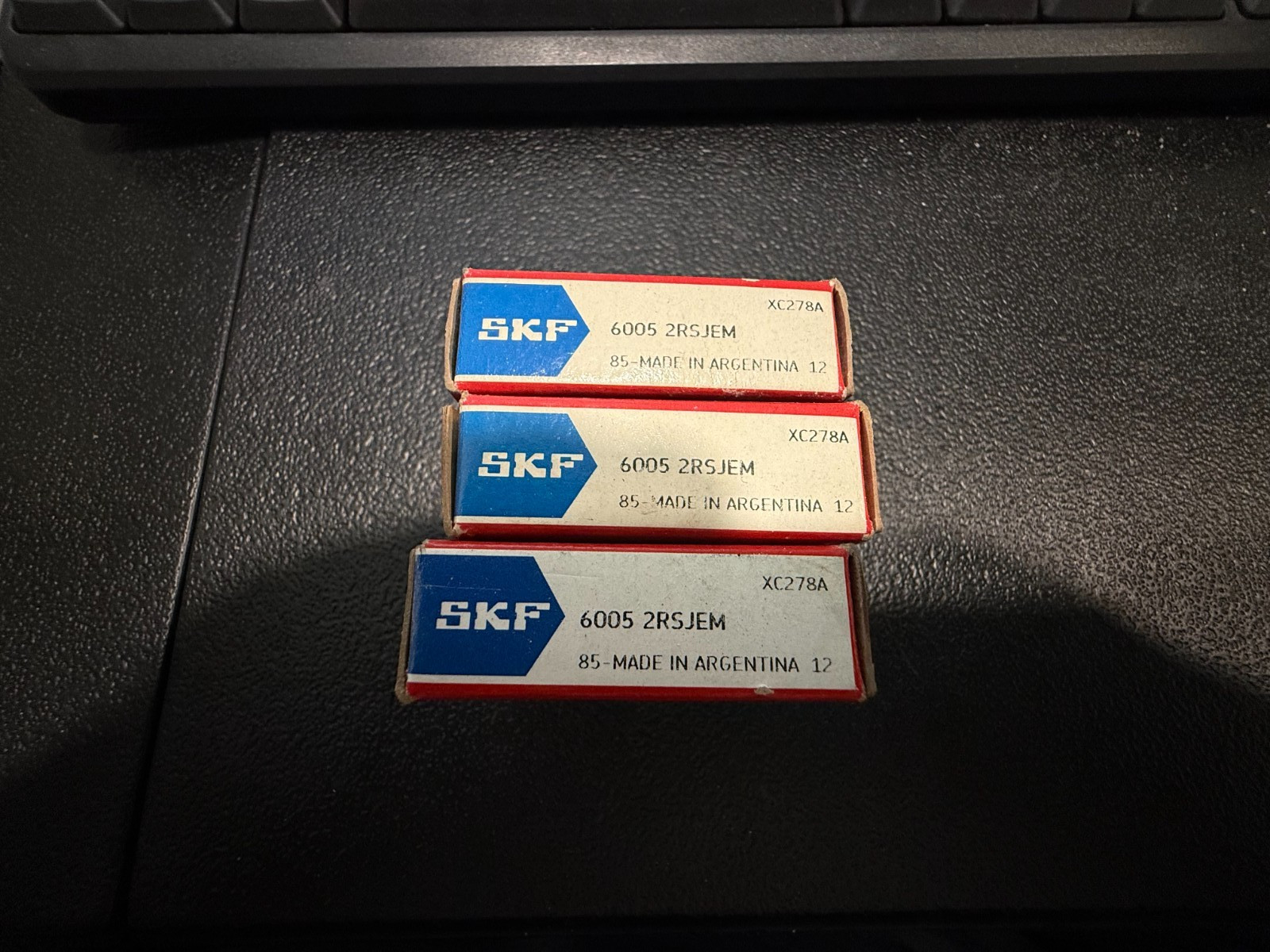 LOT OF 3 NEW OLD STOCK! SKF 6005-2RSJEM BEARINGS FREE SHIPPING USPS.