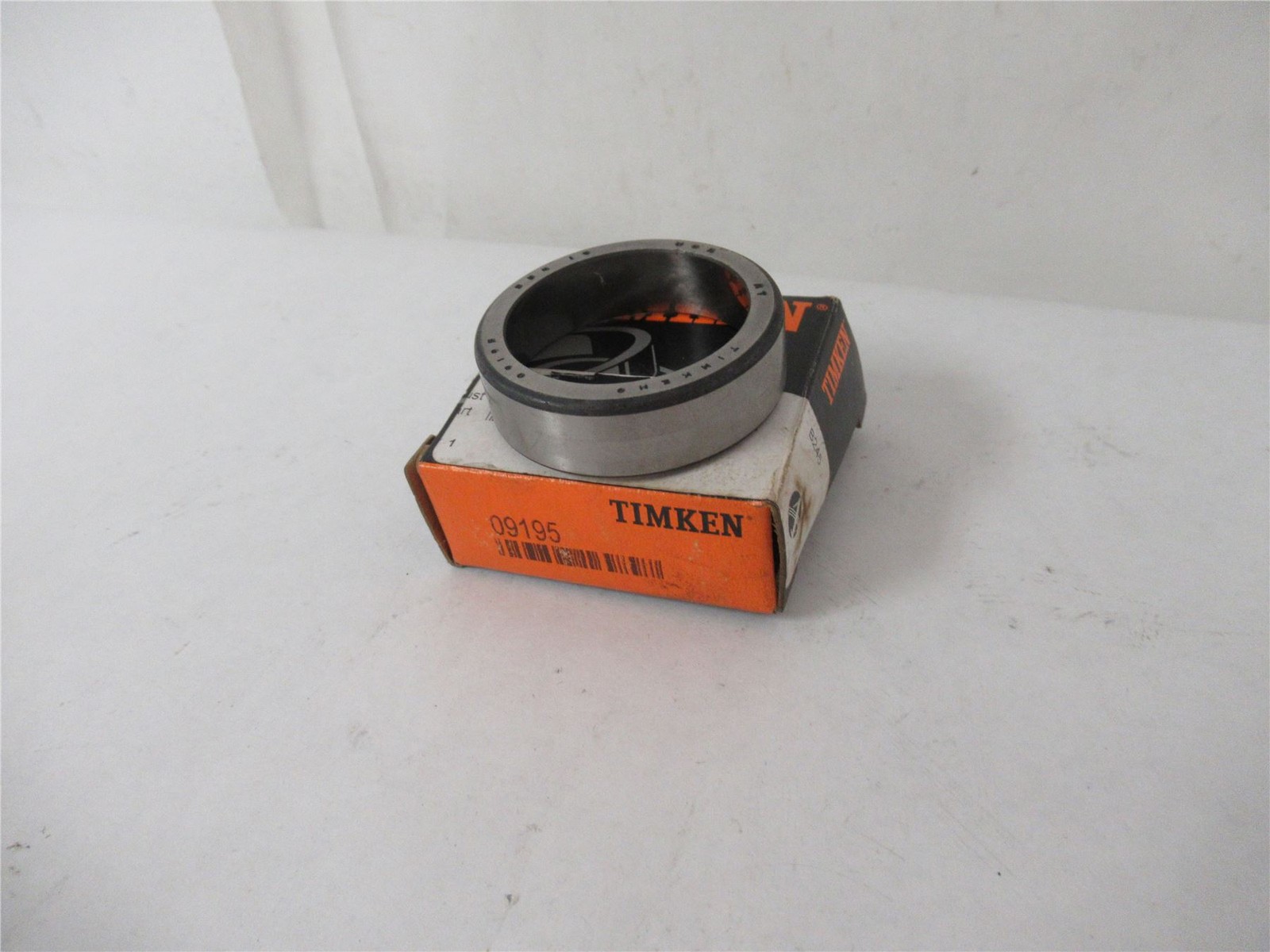 253777 New In Box; Timken 09195_ Bearing cup 1.9380″OD 0.5625″Width