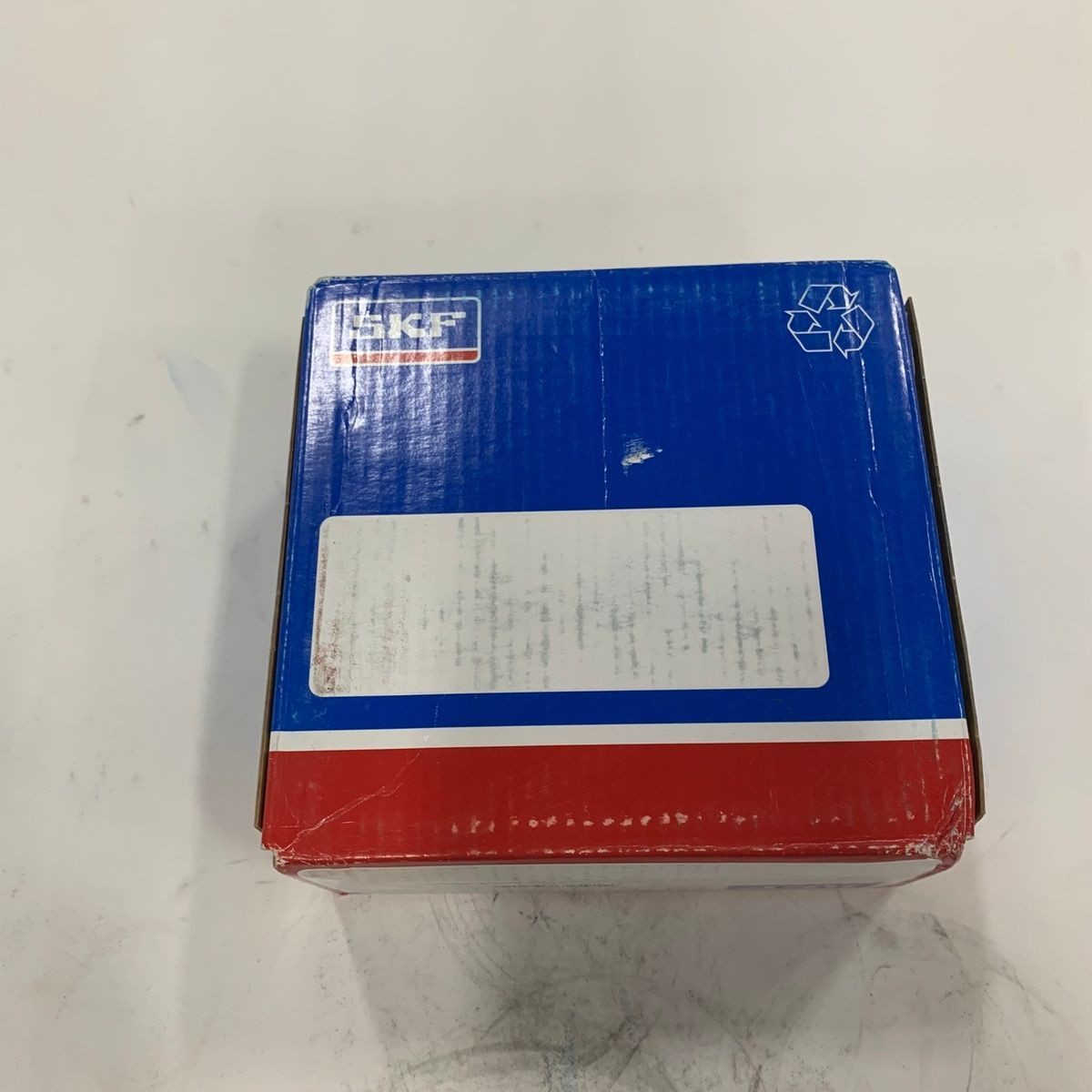 SKF F4B-107-RM156R Square Flanged Ball Bearing, YAT 207-107 Bearing