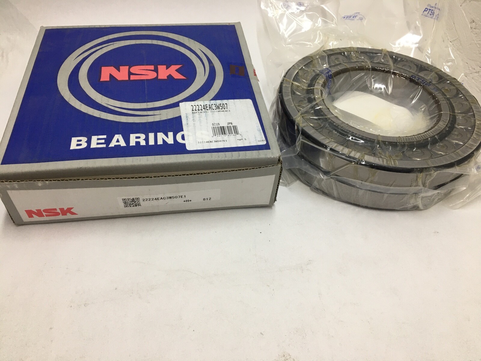NSK 22224EAC3 Spherical Roller Bearing 120x215x58 mm 22224EAE4C3 22224 EA C3