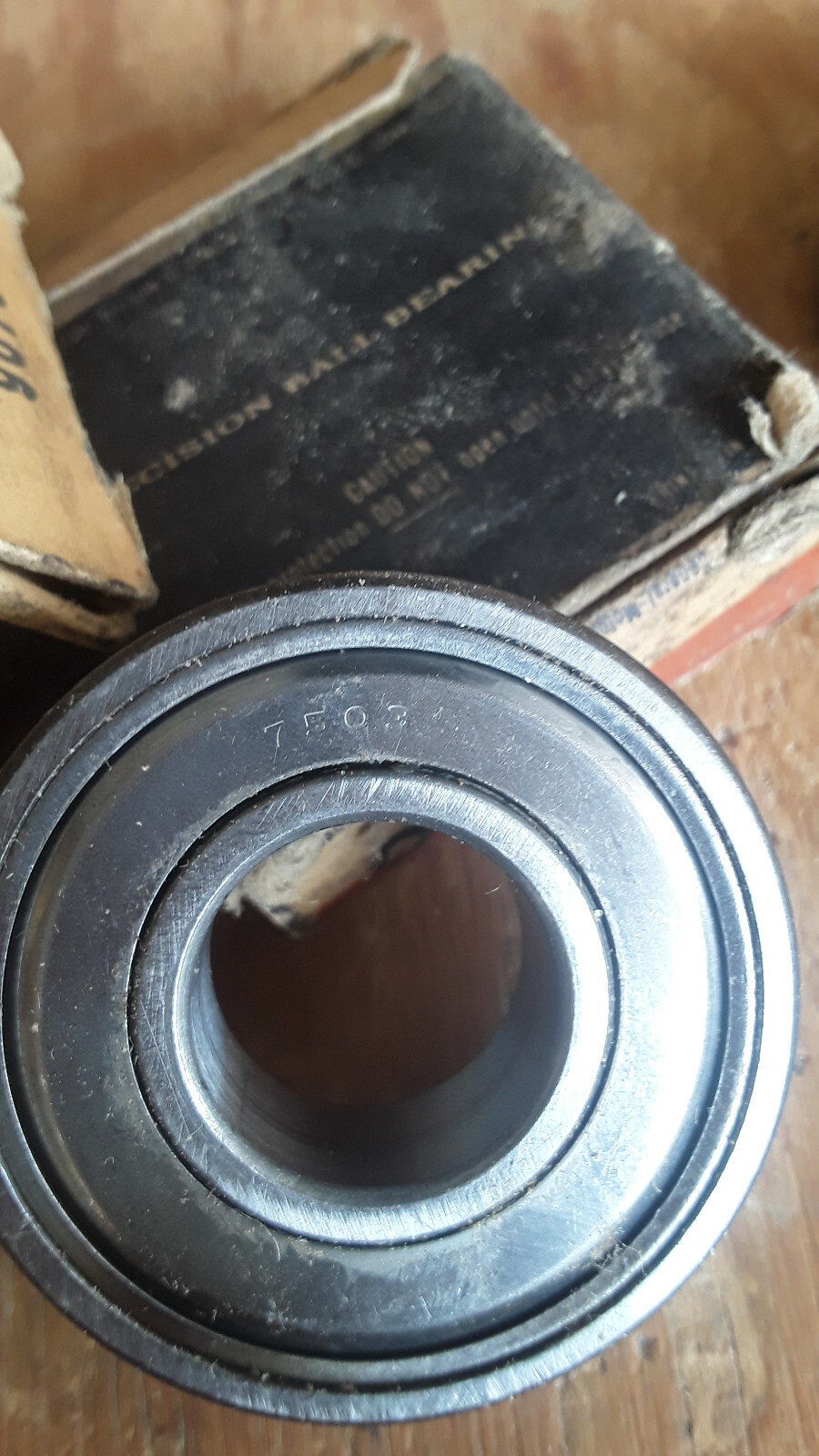7603 Bearings – Pair- Original boxes – Delco – GM – As Pictured