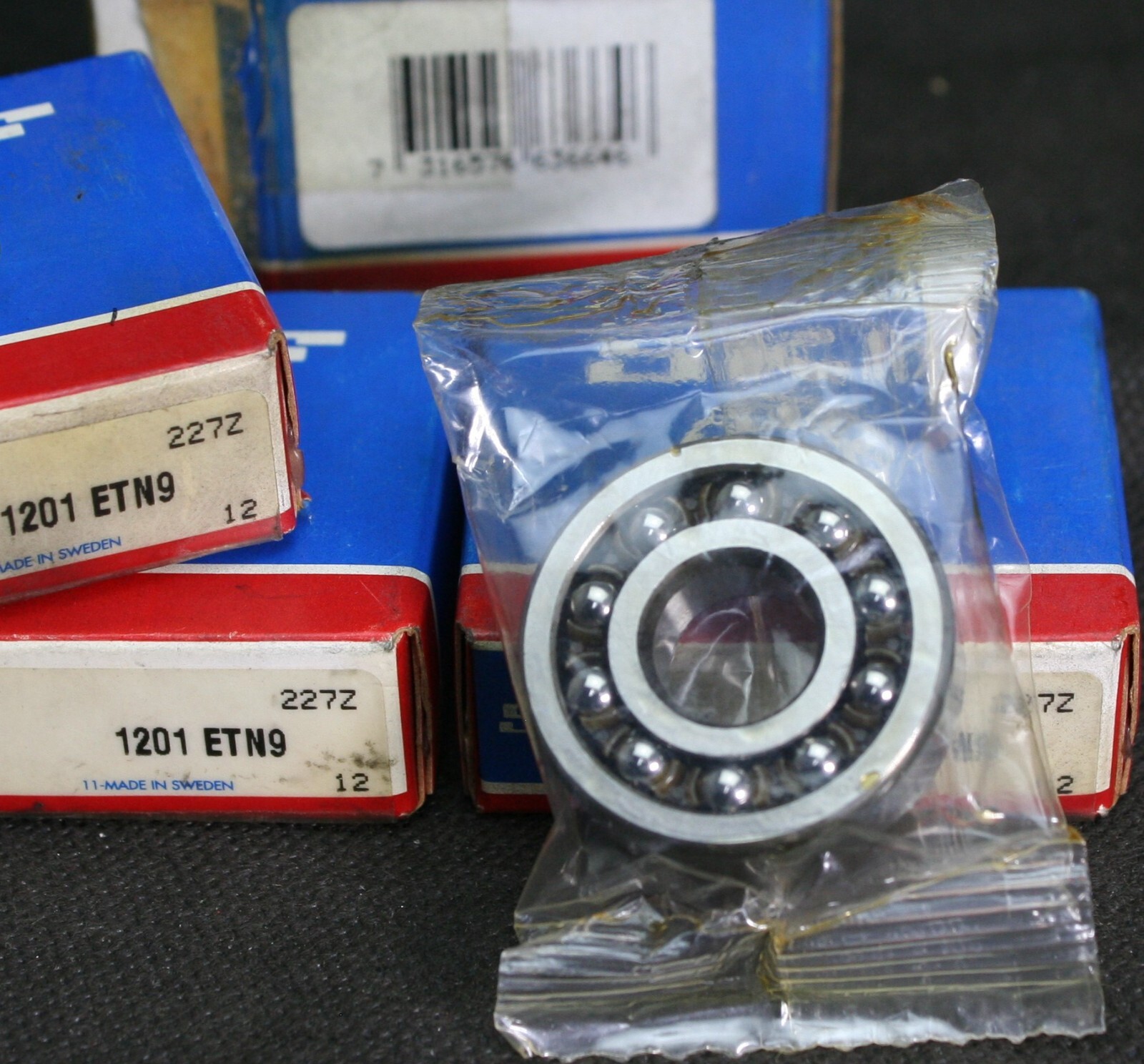 One (1) SKF 1201 ETN9 Self Aligning Bearing 12 MM Bore Sweden NEW