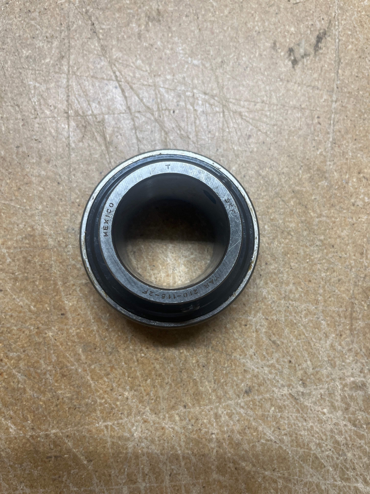 SKF YAR210-115-2F Insert bearing