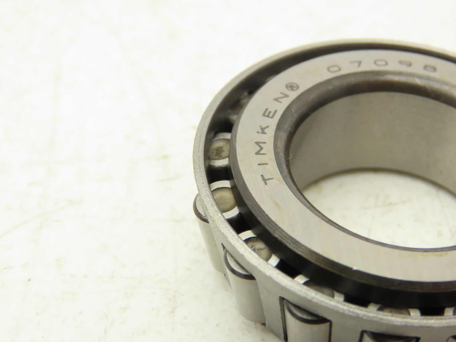 Timken 07098 Tapered Roller Bearing Cone .9835″ Bore .5625 Width Lot of 5