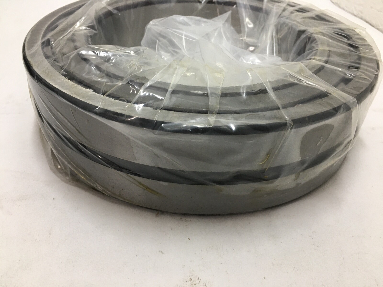 NSK 23034CDKE4C4 Spherical Roller Bearing 170x260x67 mm 23034 CD K E4C4 23034K