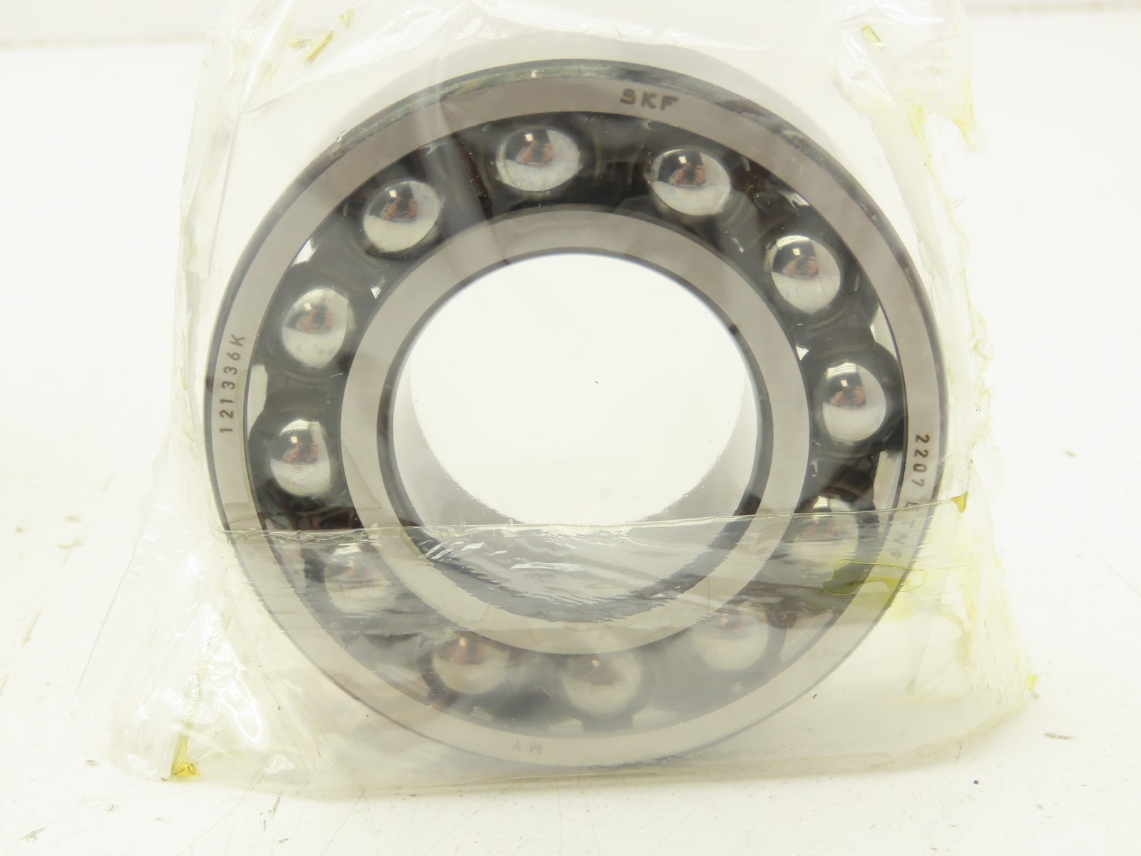 SKF 2207 ETN9 Self Aligning Ball Bearings 35 mm Bore 72mm OD Lot of 2