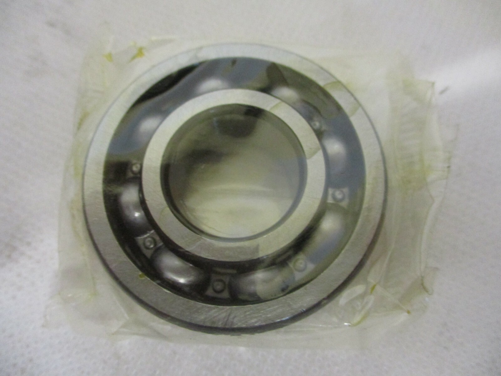 NEW SNR 6204.J30 OPEN BALL BEARING