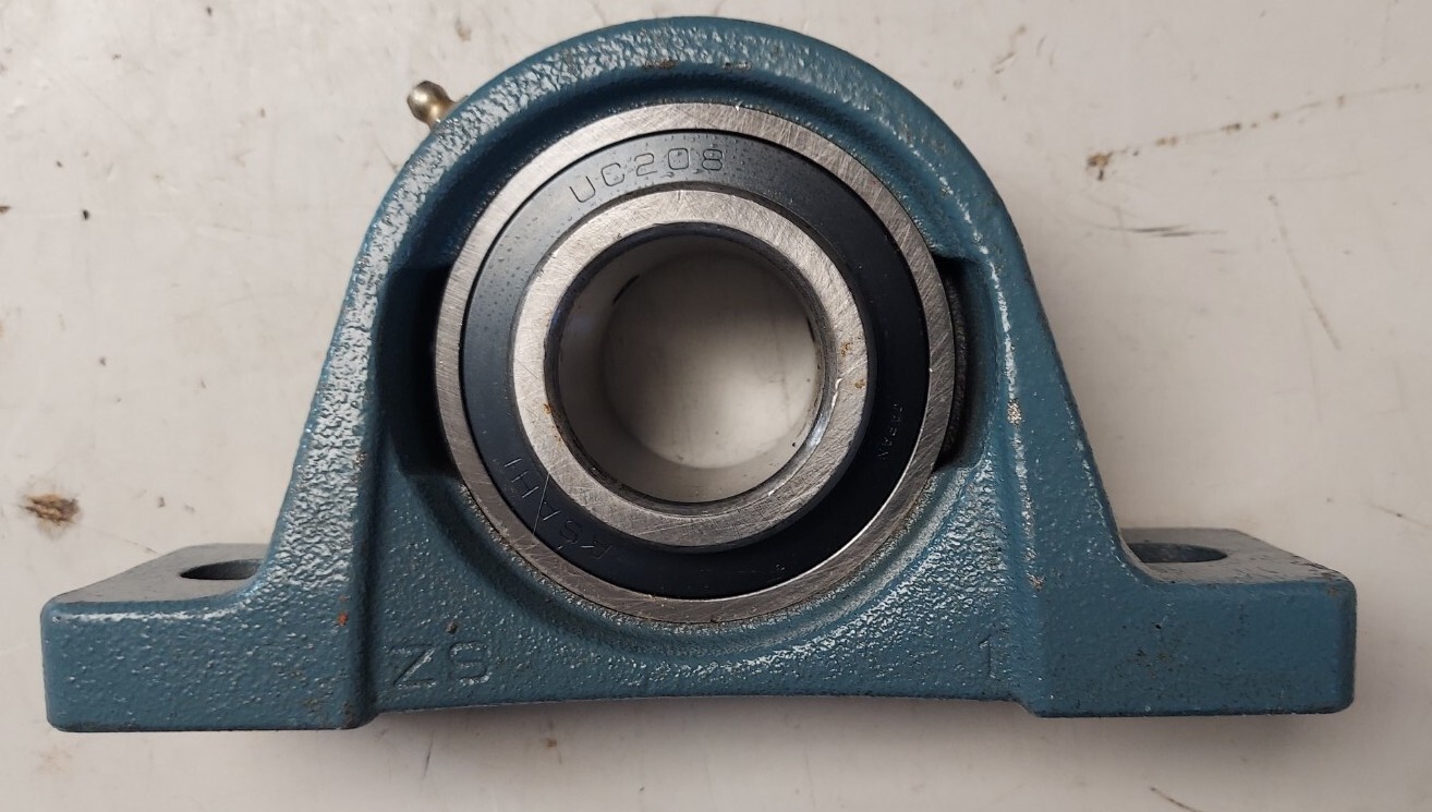 AMI Bearings P208T Screw Locking Pillow Block Unit
