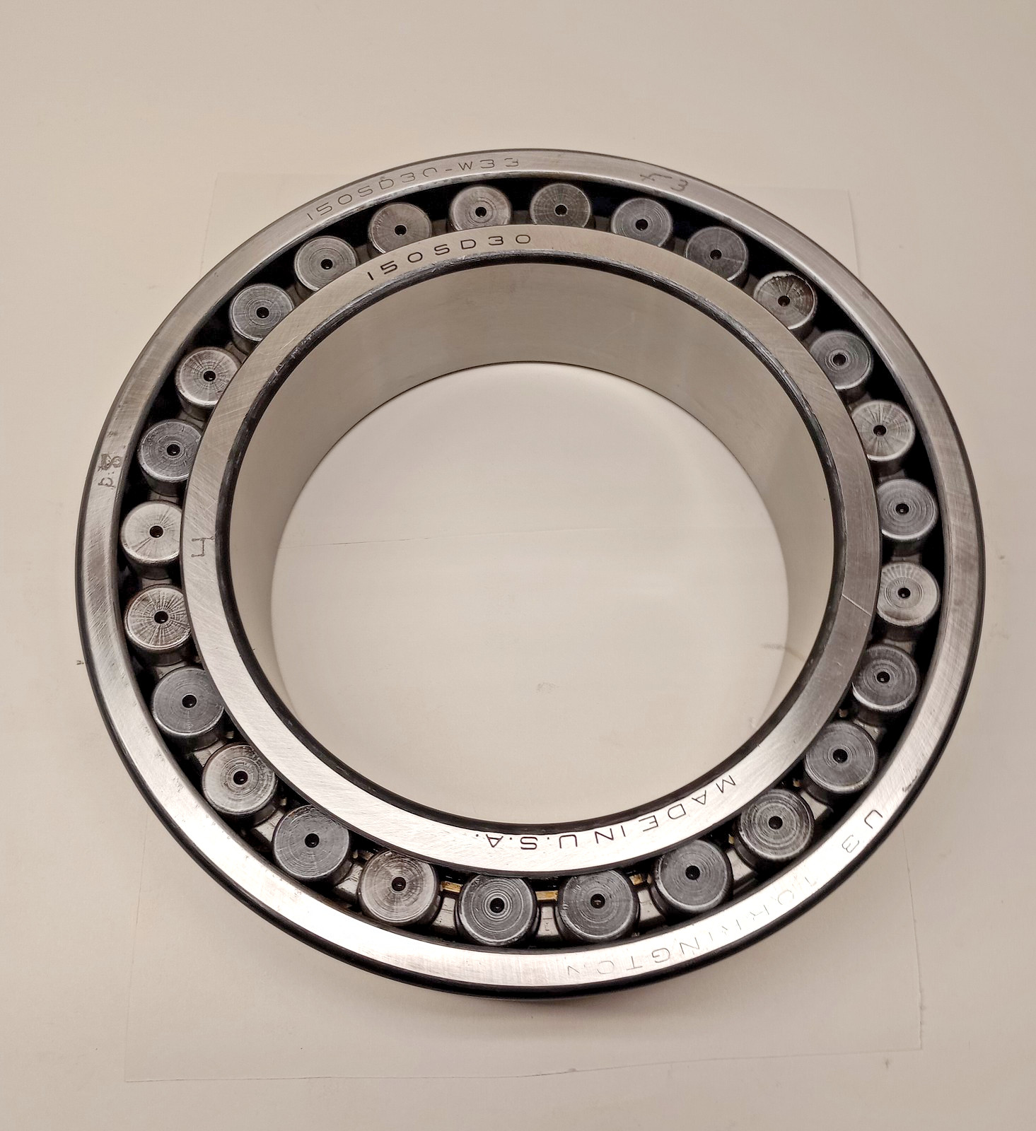 Torrington 150SD30W33F3 Spherical Roller Bearing USA 150x225x56mm ref#23030CCW33
