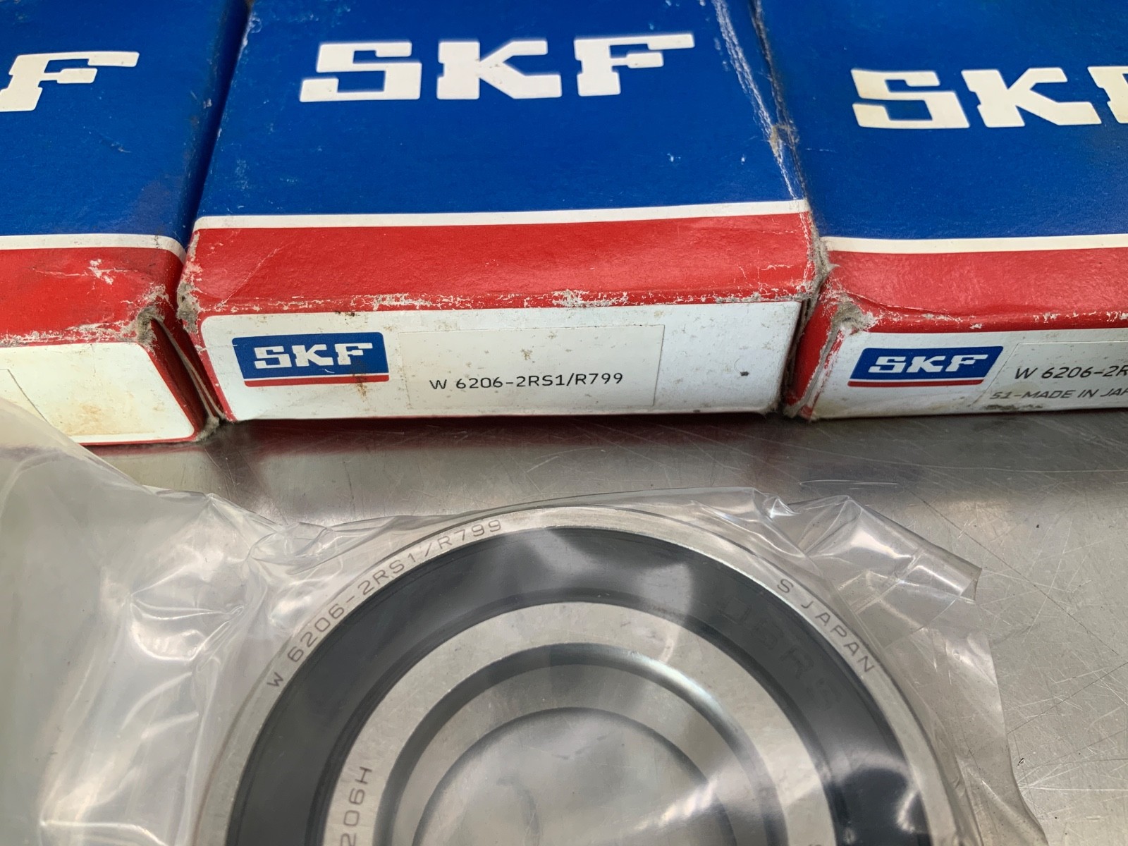 (3) SKF W6206-2RS1/R799 Radial/Deep Groove Ball Bearing – Straight Bore, 12 mm