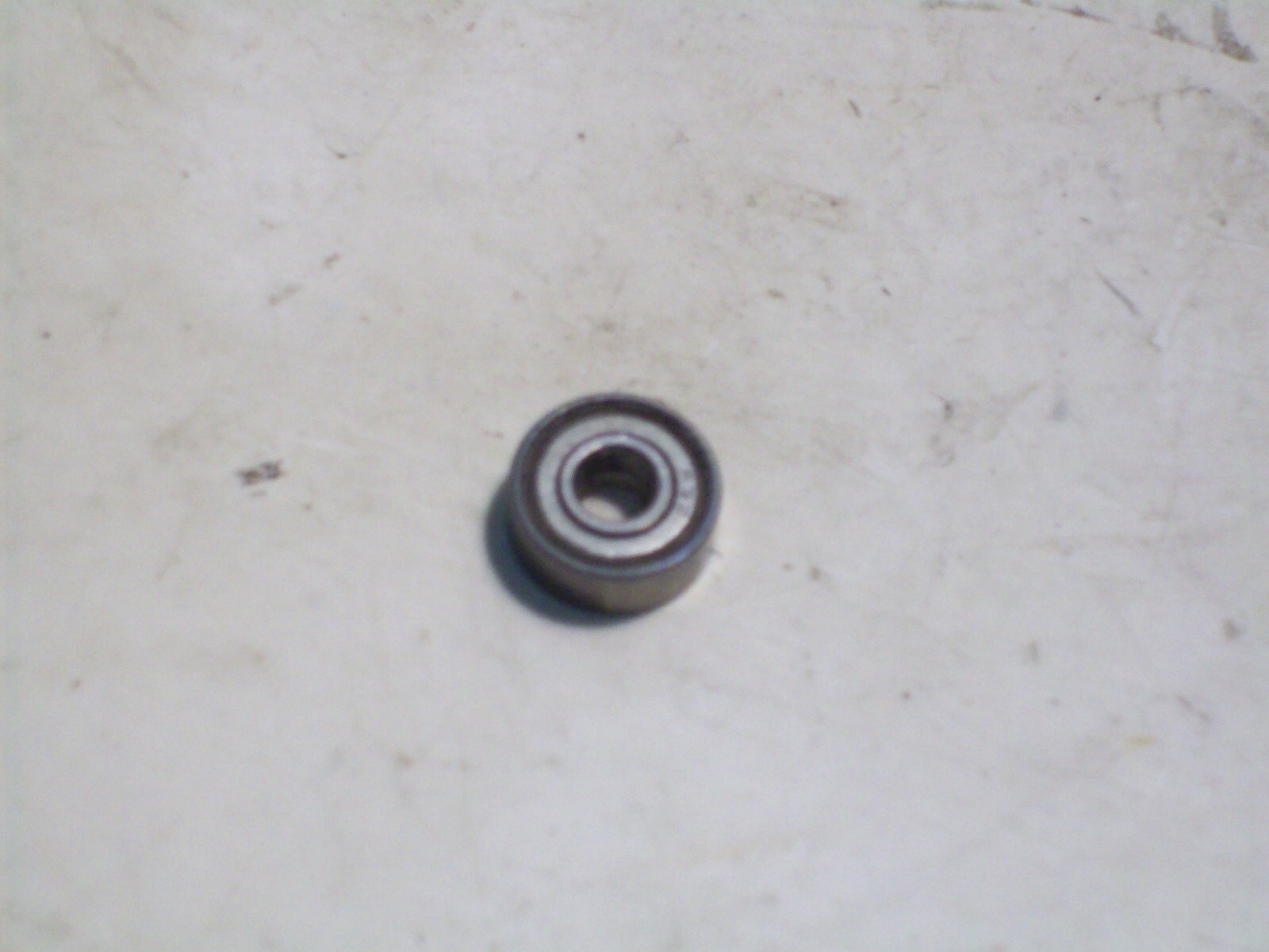 NEW R3Z DOUBLE SHIELDED DEEP GROOVE BALL BEARING .1875 X .5000 X .1960 P5087