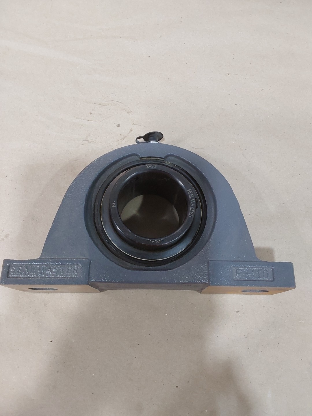 SEALMASTER NP-35 , NEW PILLOW BLOCK BEARING, BORE: 2-3/16″