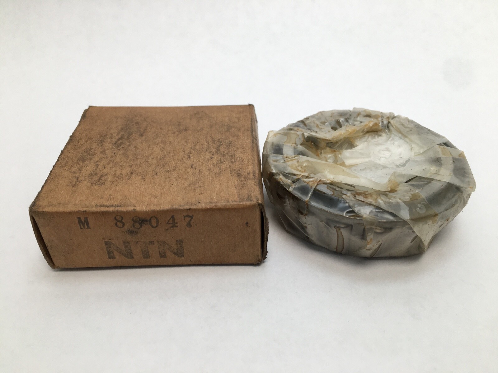 NTN M88047 Taper Roller Bearing Cone 1-5/16″ ID M-88047 Japan