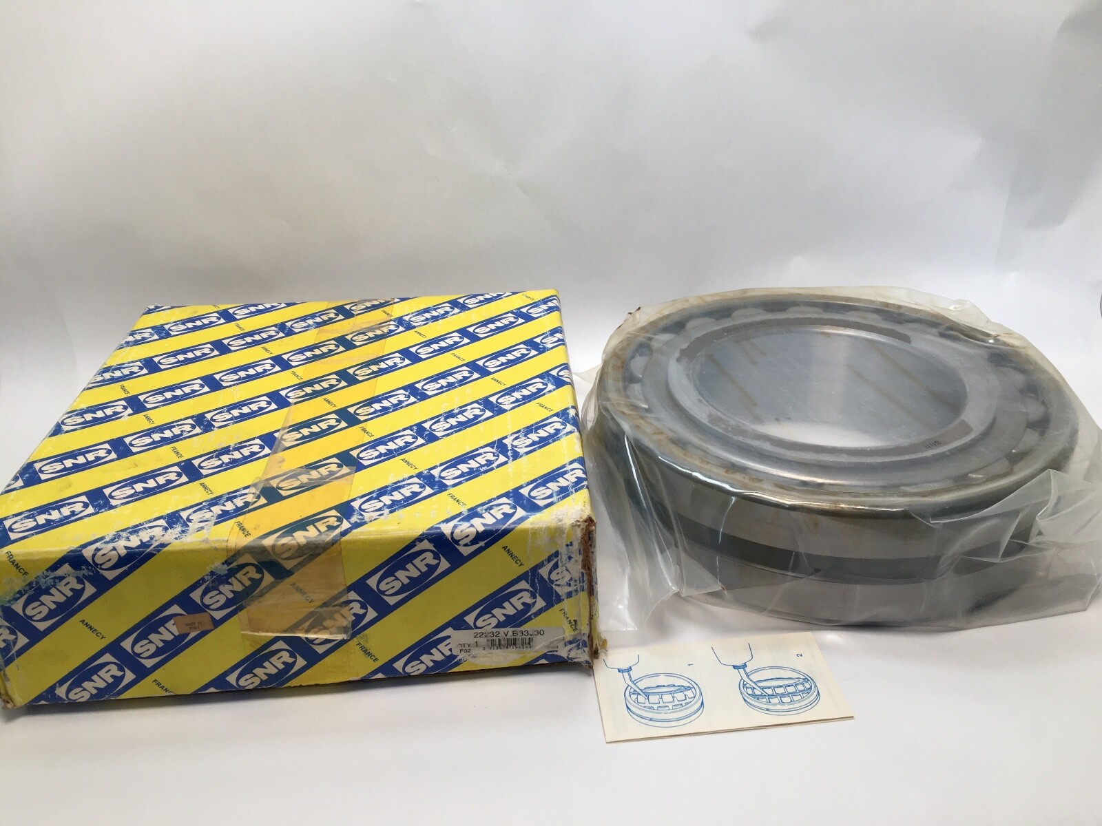 SNR 22232VB33J30 Spherical Roller Bearing 160x290x80 mm 22232 V B33 J30 France