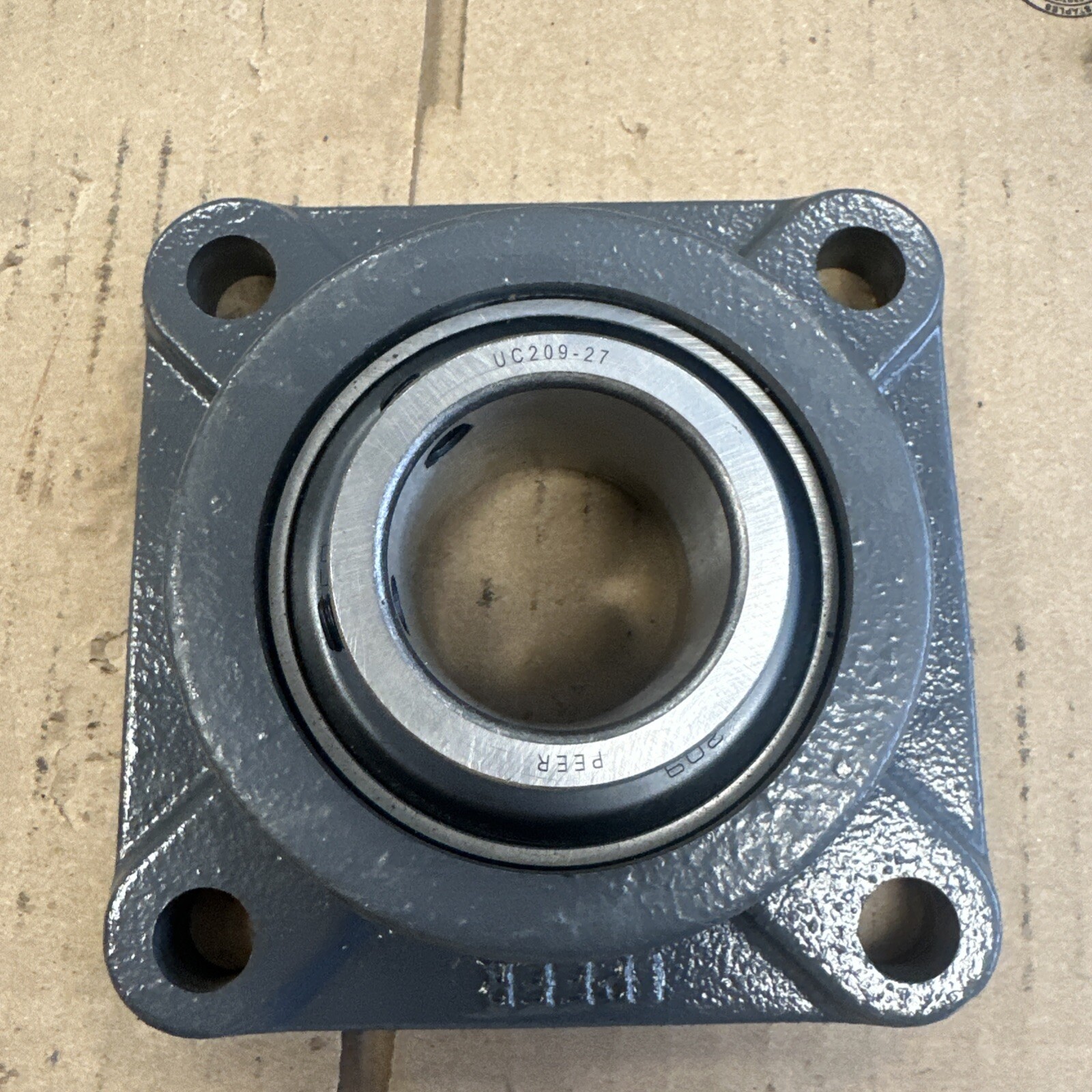 Peer f209 Bearing Flange UC209-27