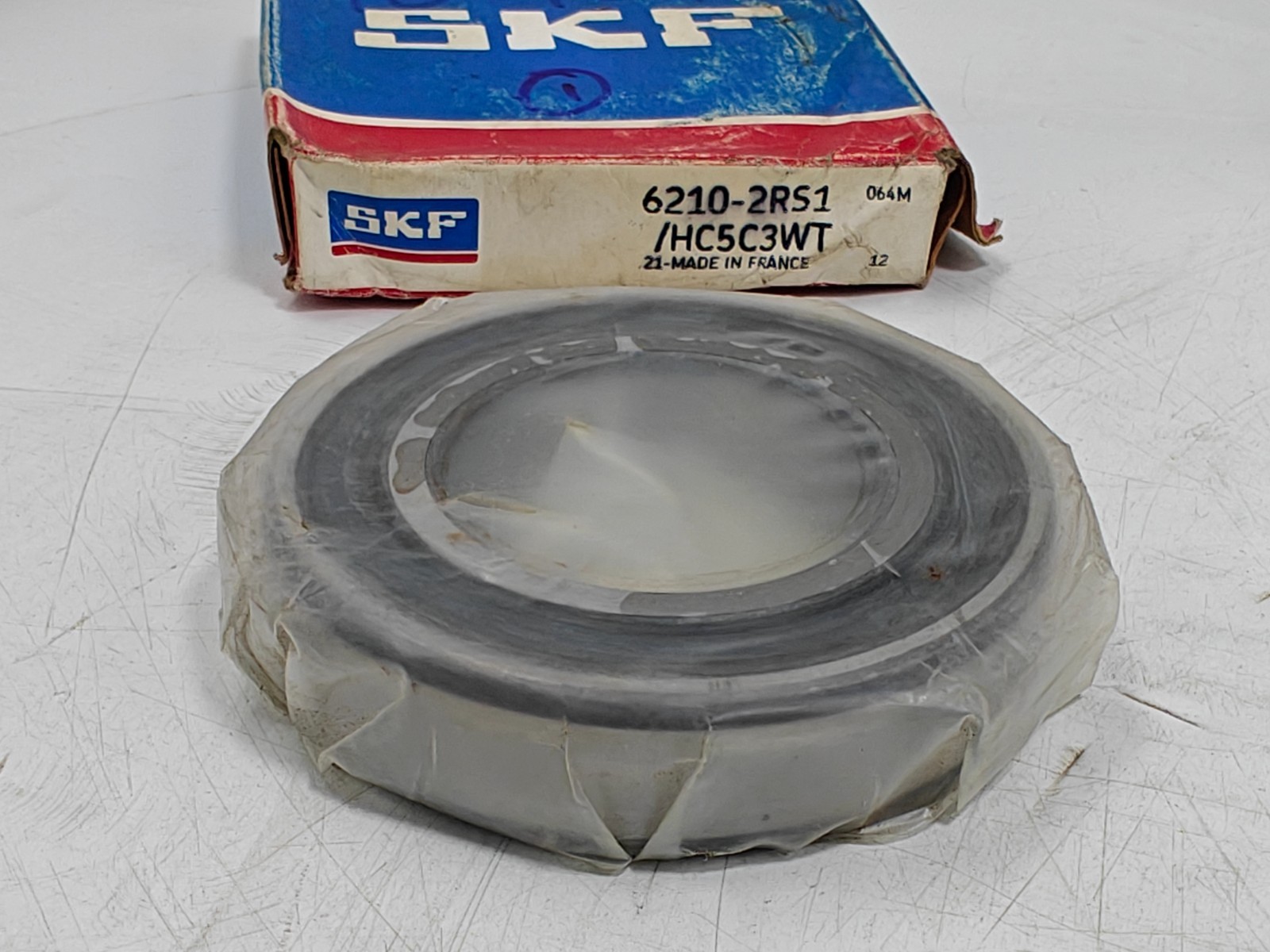 6210 2RS1 HC5C3WT SKF Hybrid Ceramic Deep Groove Ball Bearing 6210-2RS1/HC5C3WT