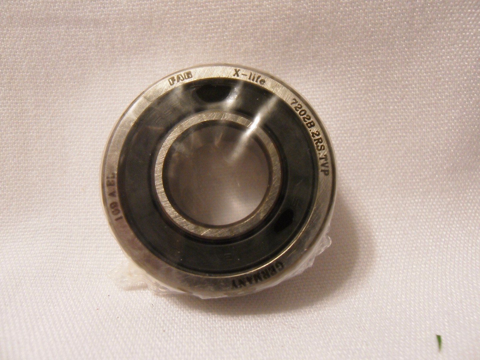 FAG 7202-B-2RS-TVP NEW BALL BEARING