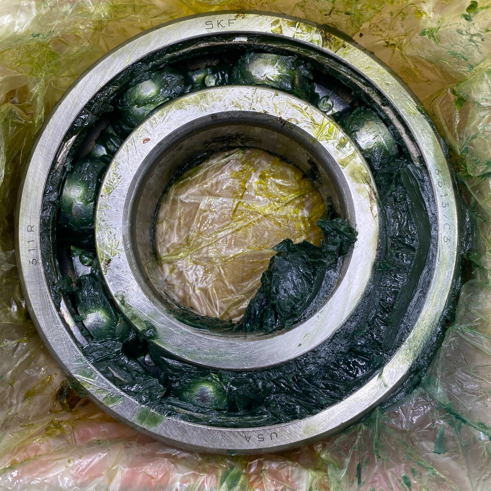 FAG 6313 C3 Ball Bearing Deep Groove 65mm ID X 140mm OD X 33mm