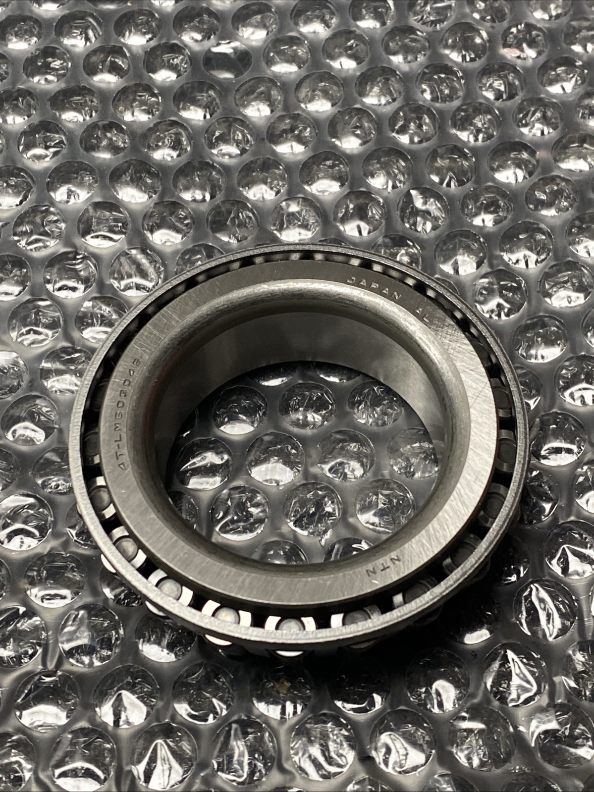 NTN JAPAN LM603049, TAPPERED ROLLER BEARING FORD, XW4Z-4221-AA