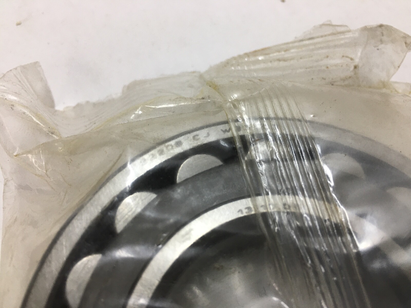 Torrington 22208CJW33C3 Spherical Roller Bearing 22208 CJ W33 C3 40x80x23 mm