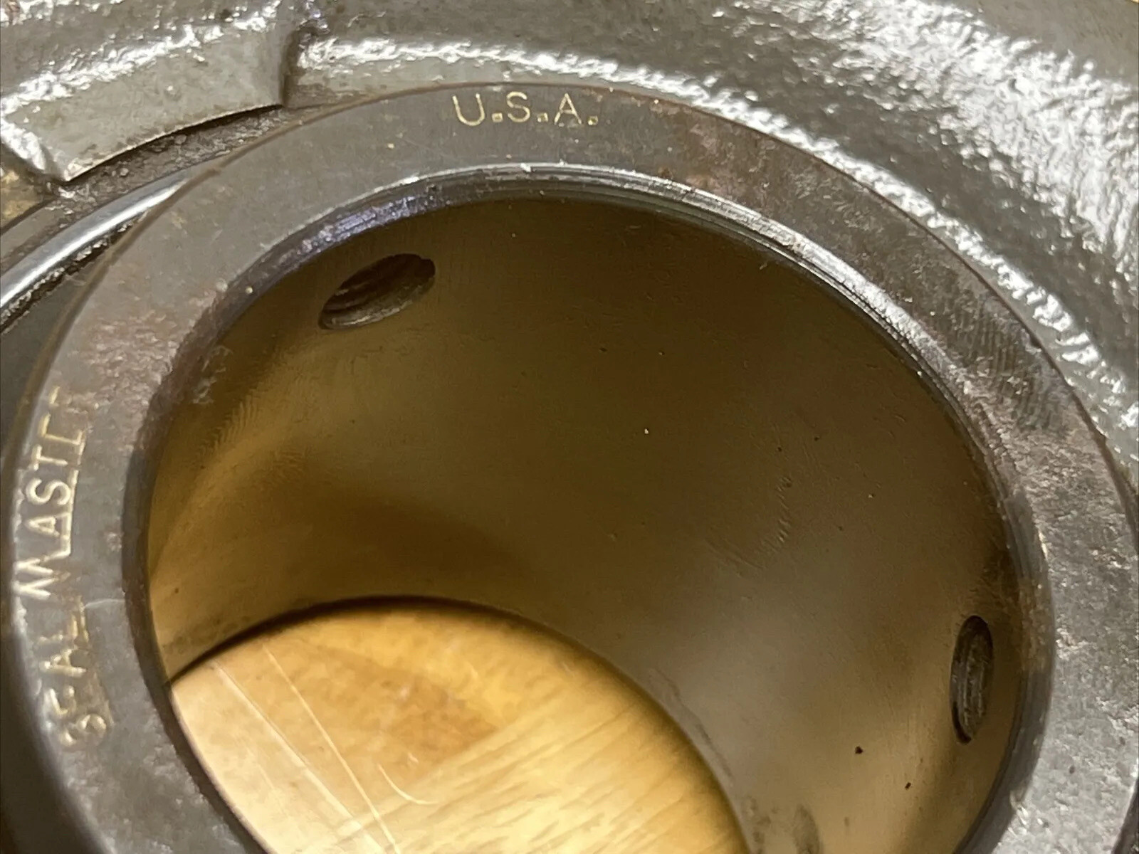 SEALMASTER SP-36 , NEW PILLOW BLOCK BEARING, BORE: 2-1/4″