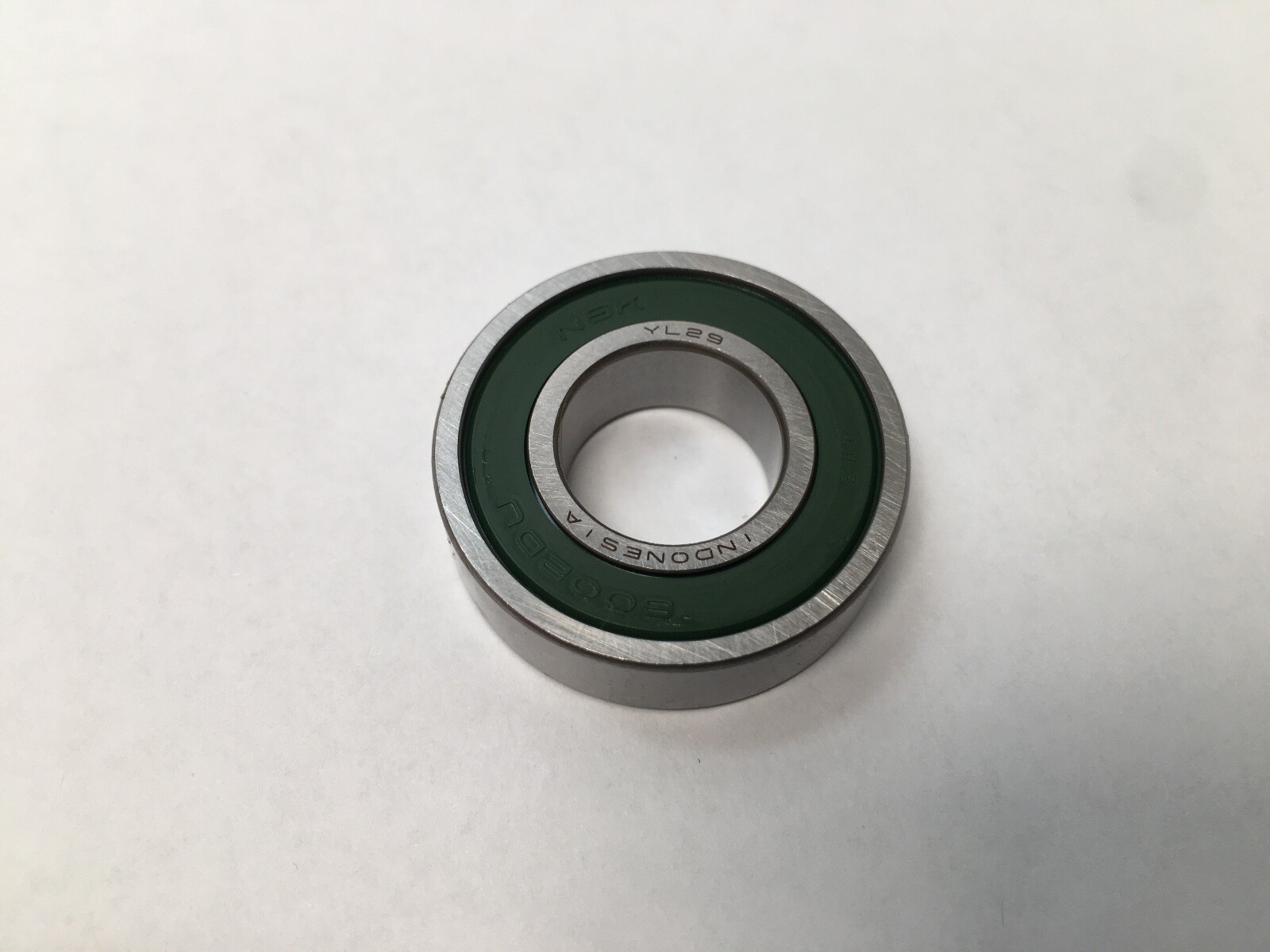 NSK 6002DU Bearing Single Rubber Seal 15x32x9 mm 6002 DU RS GU152G 6002RS