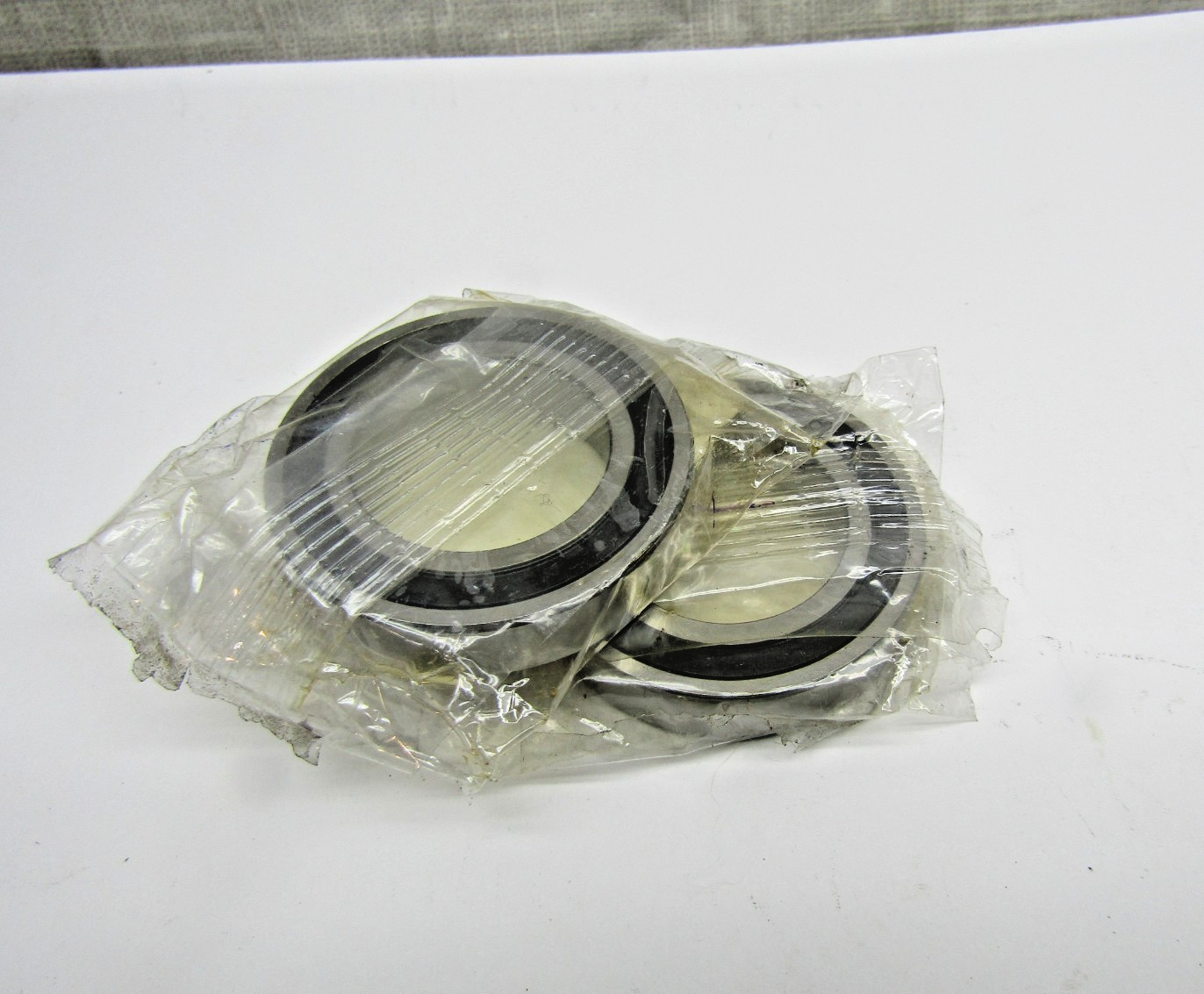 (Lot of 2) SKF 61905-2RS 25mm X 42mm X 9mm Sealed Bearing