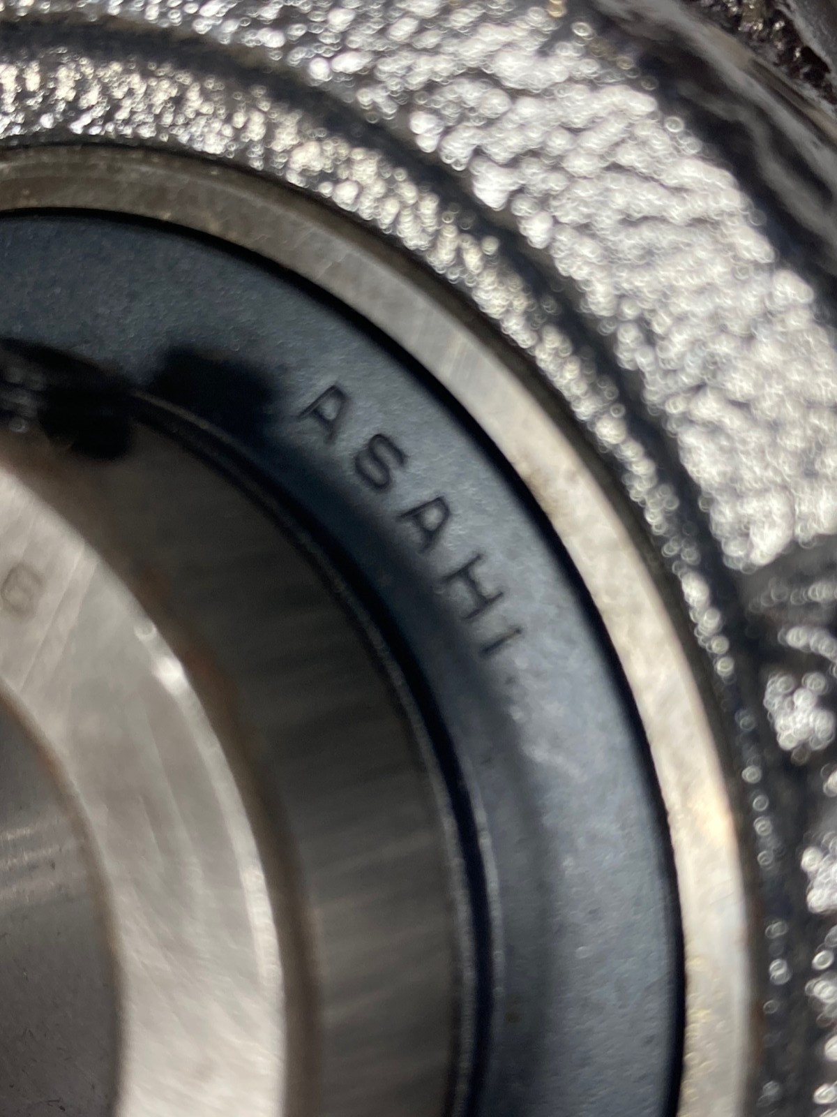 AMI BEARINGS UCFLX05-16NPG8APZ, 1″ BORE, 2-BOLT FLANGE BEARING, FT206 HOUSING