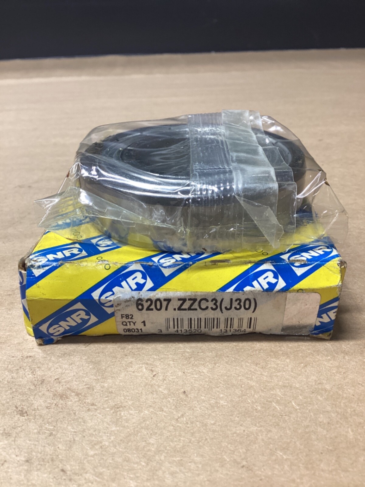 SNR DEEP GROOVE BALL BEARING, 6207 ZZC3 J30 #126M64