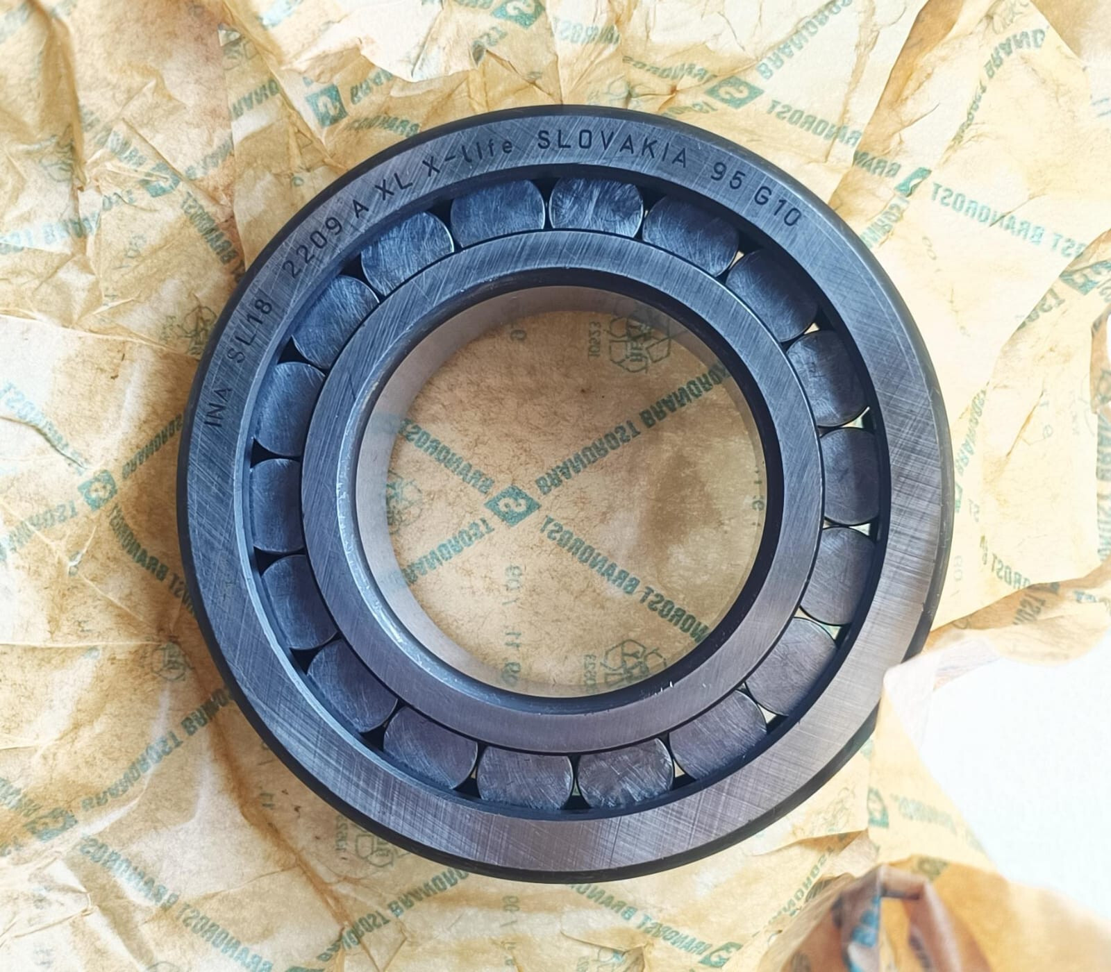 INA SL18 2209-A-XL X-LIFE SLOVAKIA 95 G10 cylindrical roller bearing