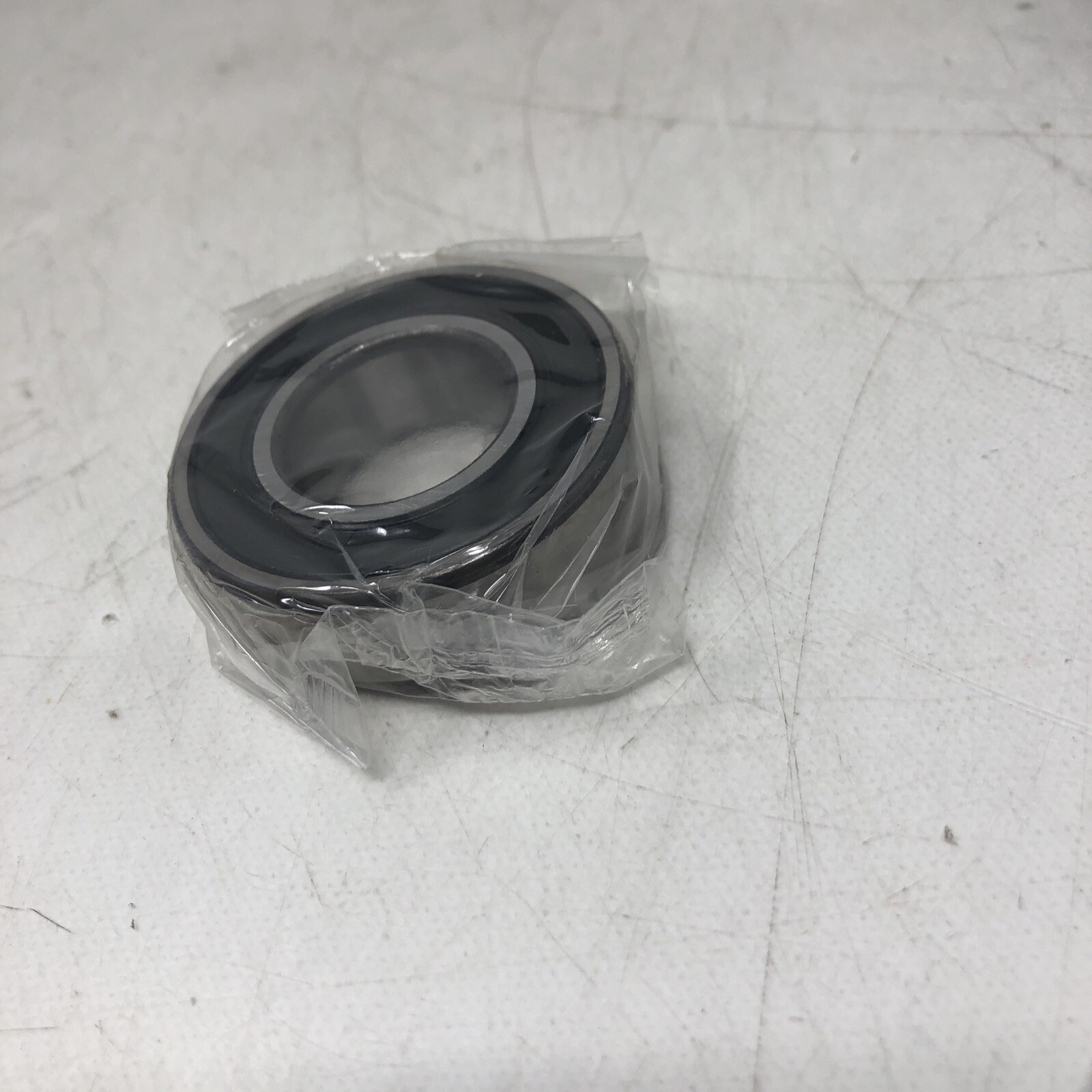 SKF EXPLORER BALERO 6205 2RSH/C3GJN Ball Bearing