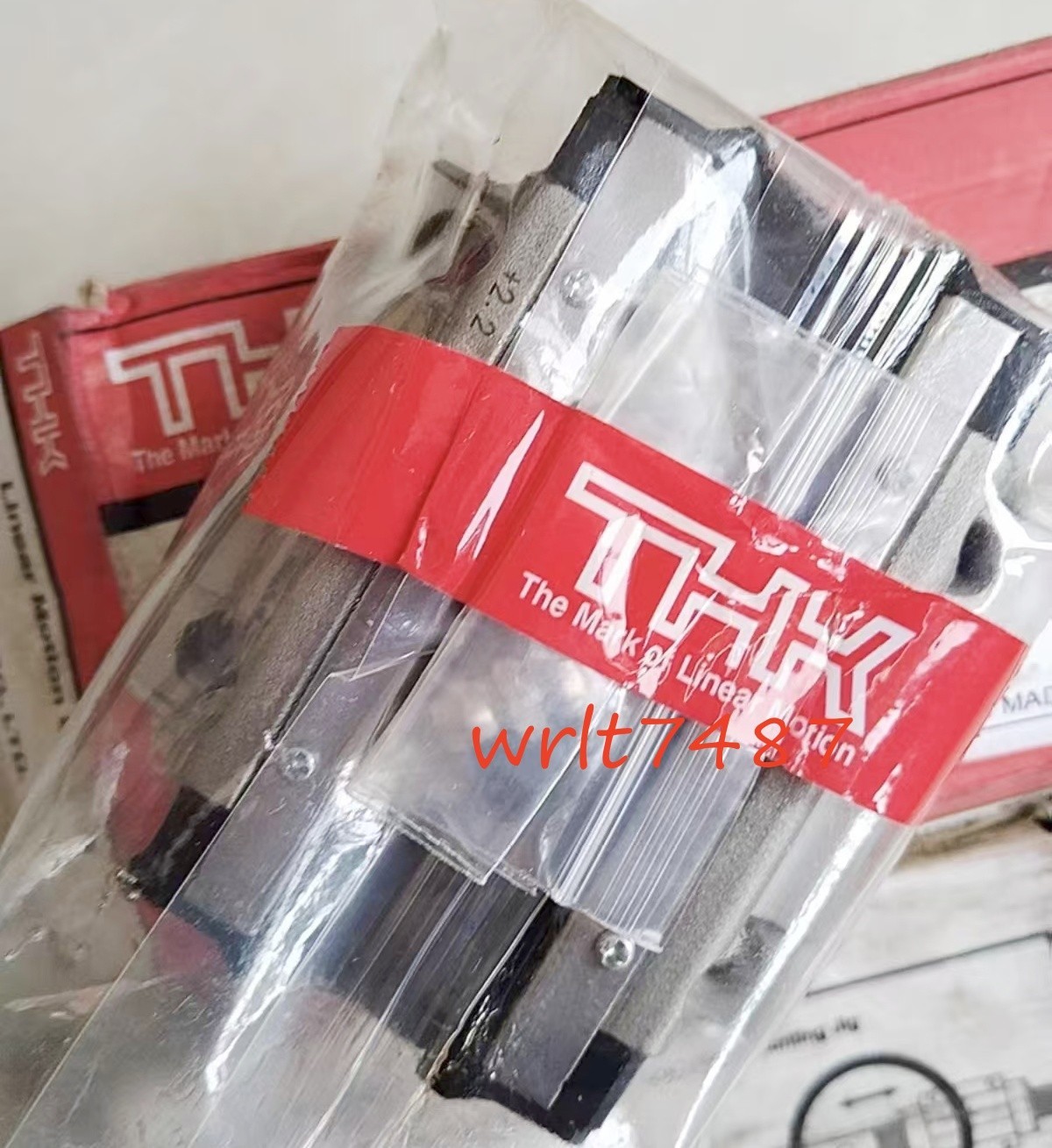 1PC THK HSR25C1SS linear guide slider