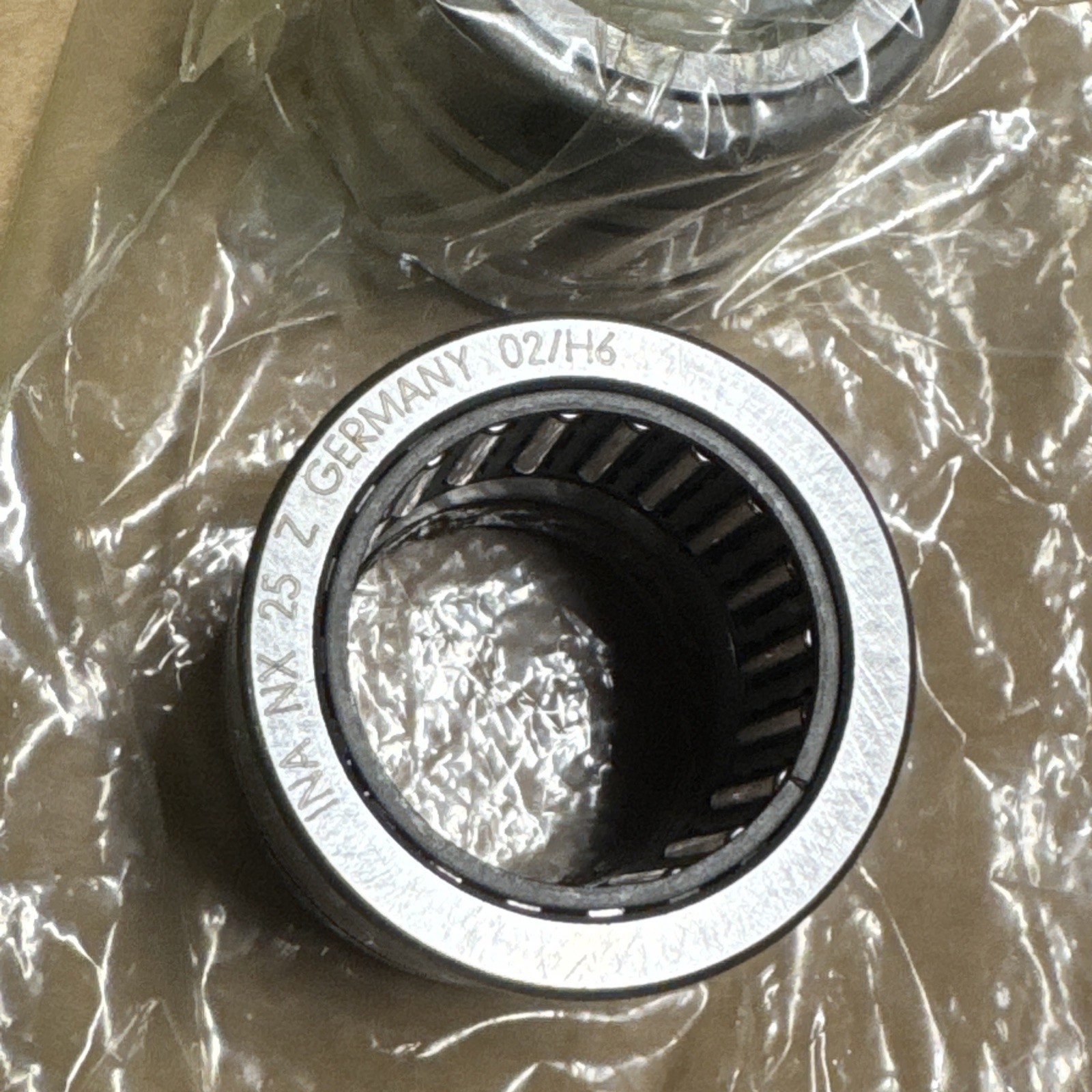LOT OF 2 INA NX25Z Combination Needle Roller Bearing 25x37x30 mm NX 25 Z