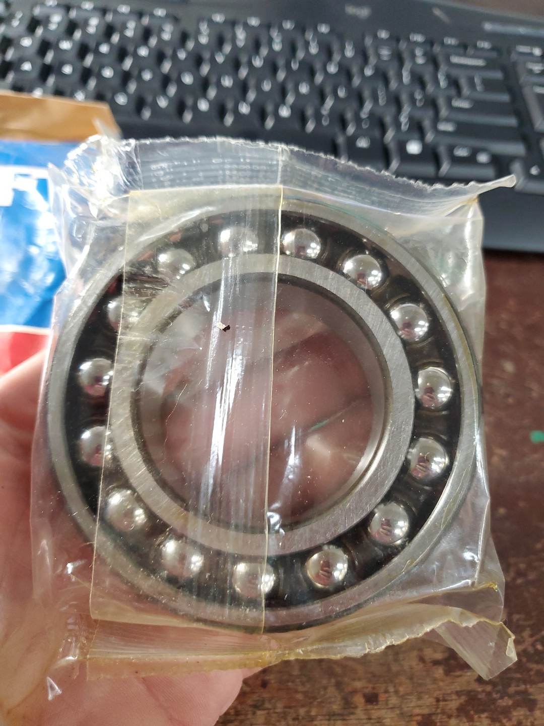 SKF 2210 ETN9 SELF ALIGNING BALL BEARING (VR10)