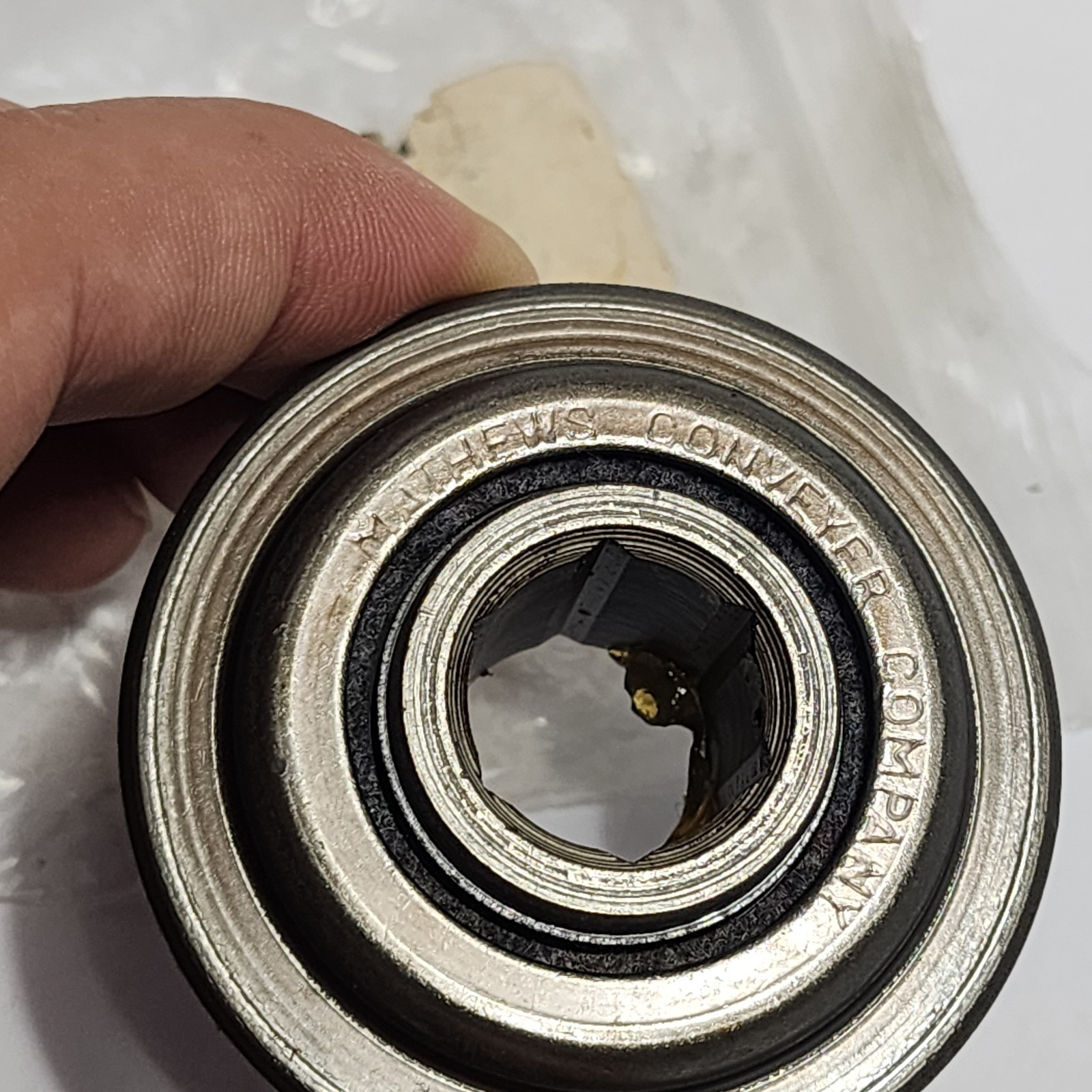Mathews Conveyer Co / Schatz Hex 11/16″ Bore 2-1/2″ OD