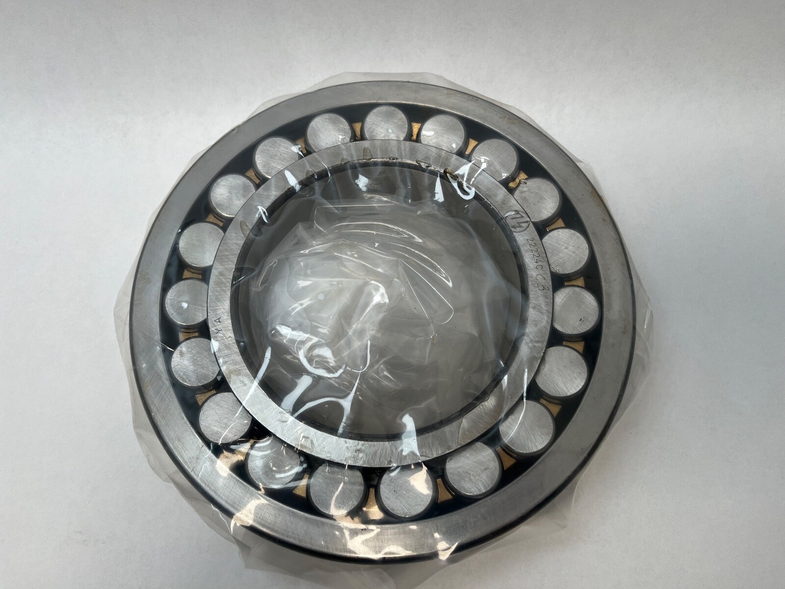 Steyr 22224CC3 Cylindrical Bearing 120x215x58 mm 22224-C-C3 22224CC Y/MB C3