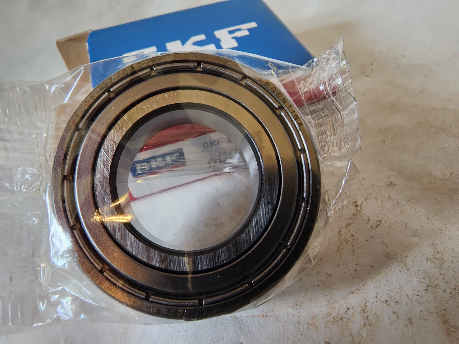 SKF Explorer 6005-2ZJEM Radial/Deep Groove Ball Bearing