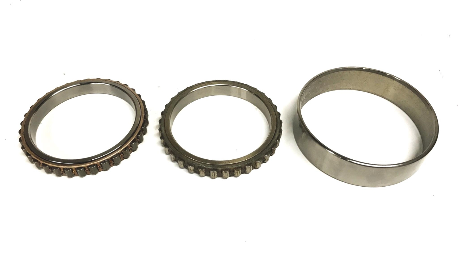 Unbranded 5-1/4 inch Double Row Cylindrical Roller Bearing NOS