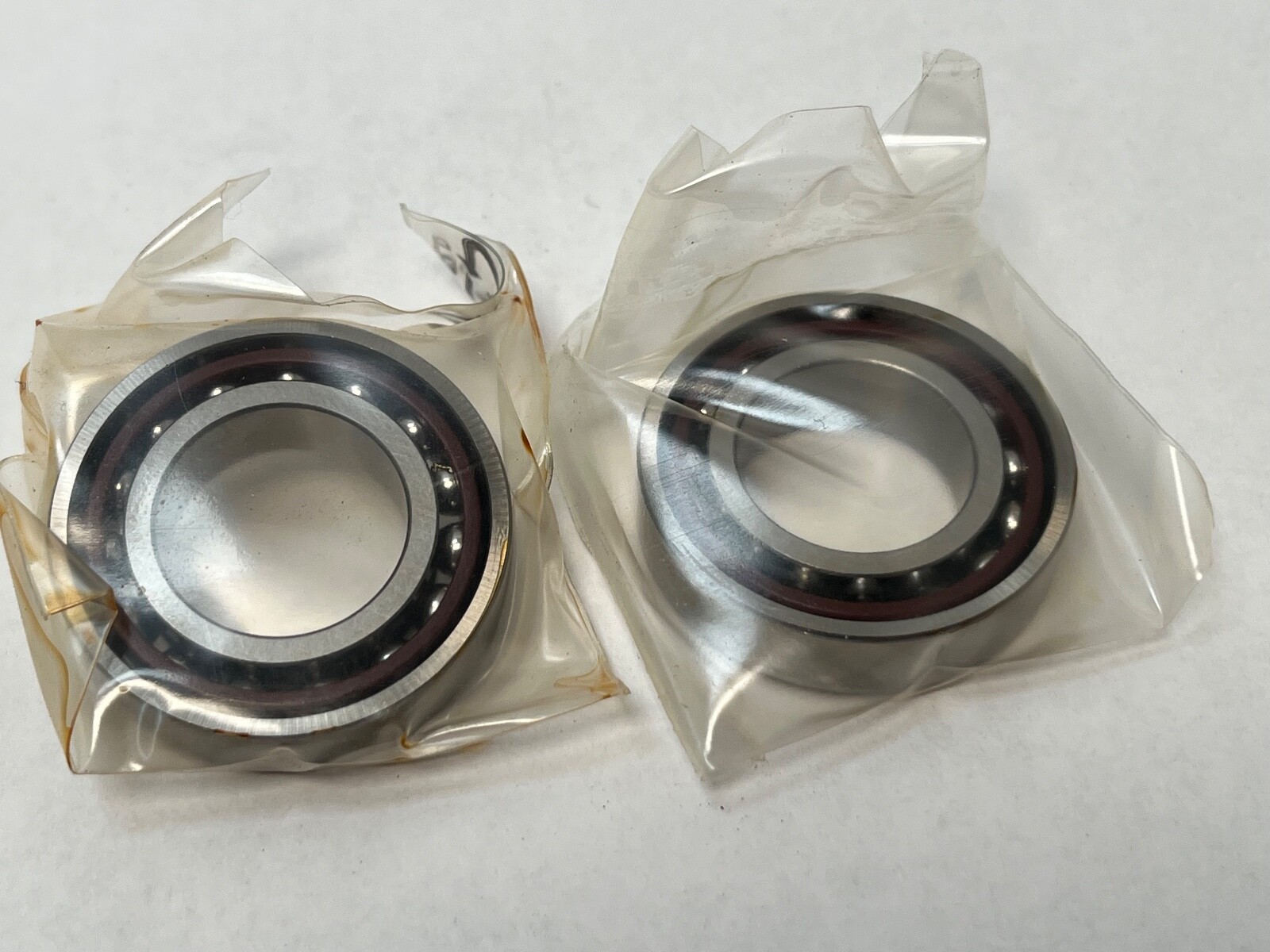 SNR 71904HVDUJ74 Bearing 20x37x9mm 7904-E-T-DUL-P4 71904-H-V-DU-J74 Germany 2Pcs