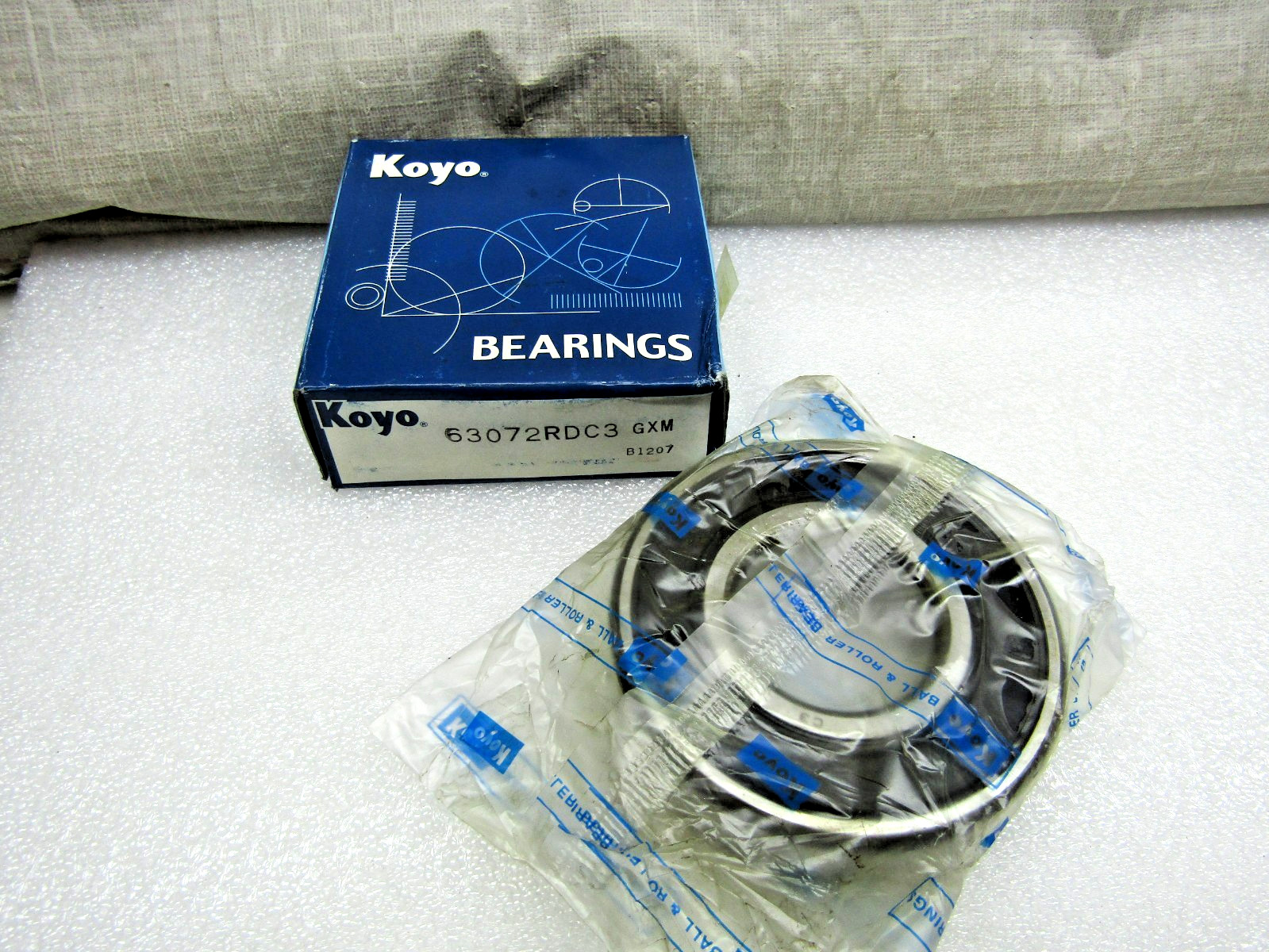 Koyo 6307-2RD C3 35mmX80mmX21mm 6307-2RS Reduced Drag High Speed Sealed Bearing