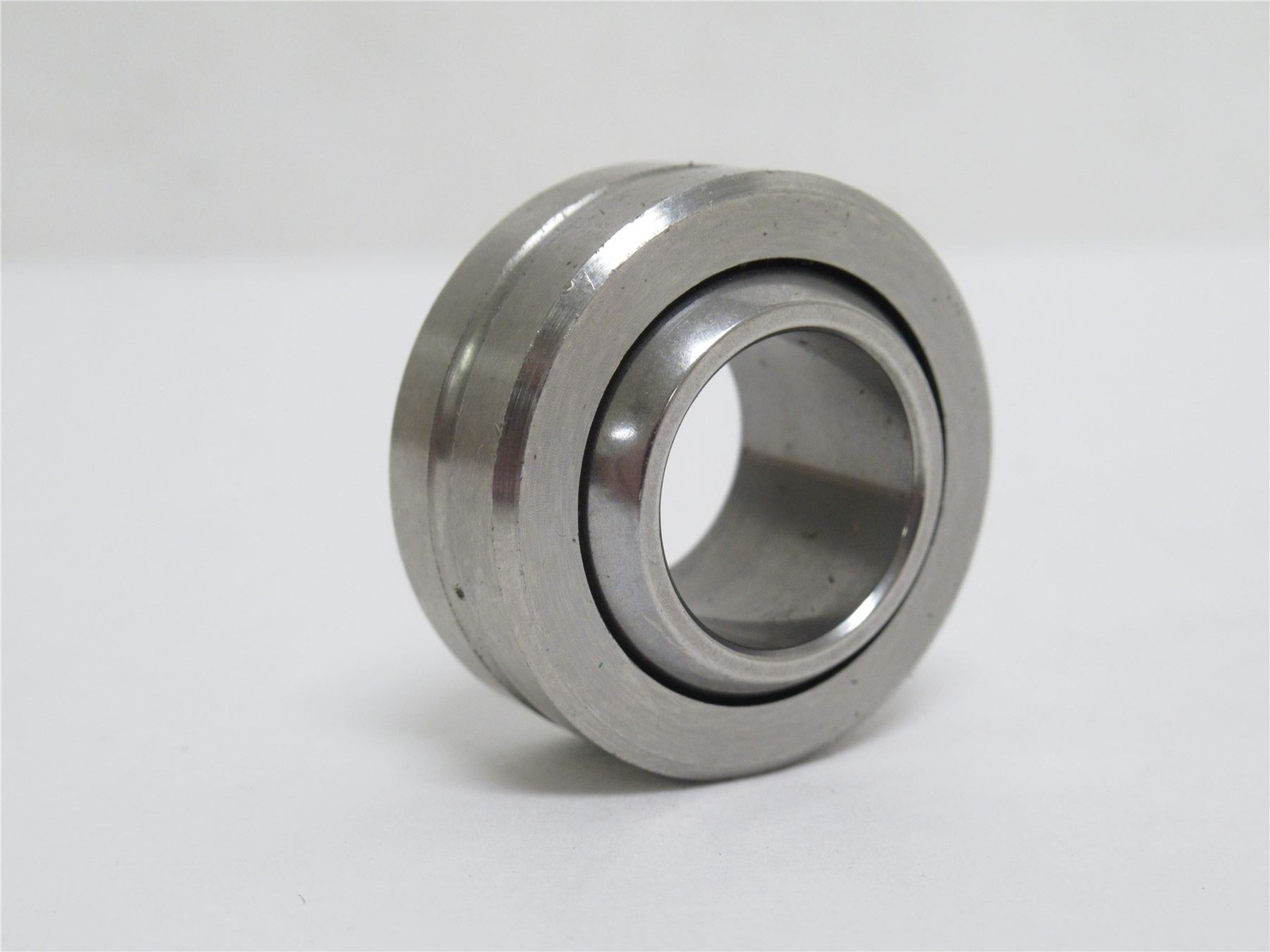 235165 New-No Box; FK Bearing FKSSX9 Spherical Bearing; 9/16″ID x 1-3/32″OD