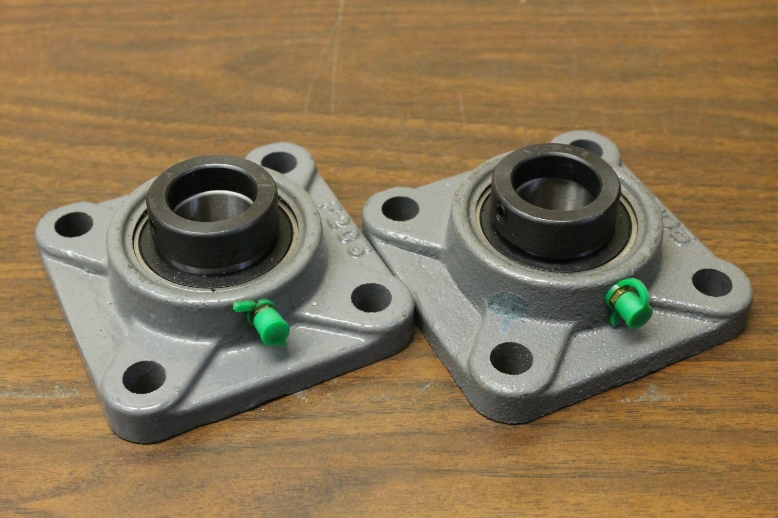 2 pcs F205-16 Pillow BEARING UNIT 4 BOLT FLANGE UC20516 F-205 1″ ID PREMIUM