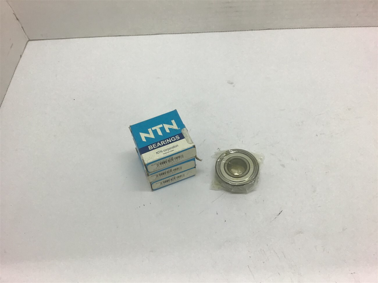 NTN 6203ZZC3/EM Bearing –Lot of 3