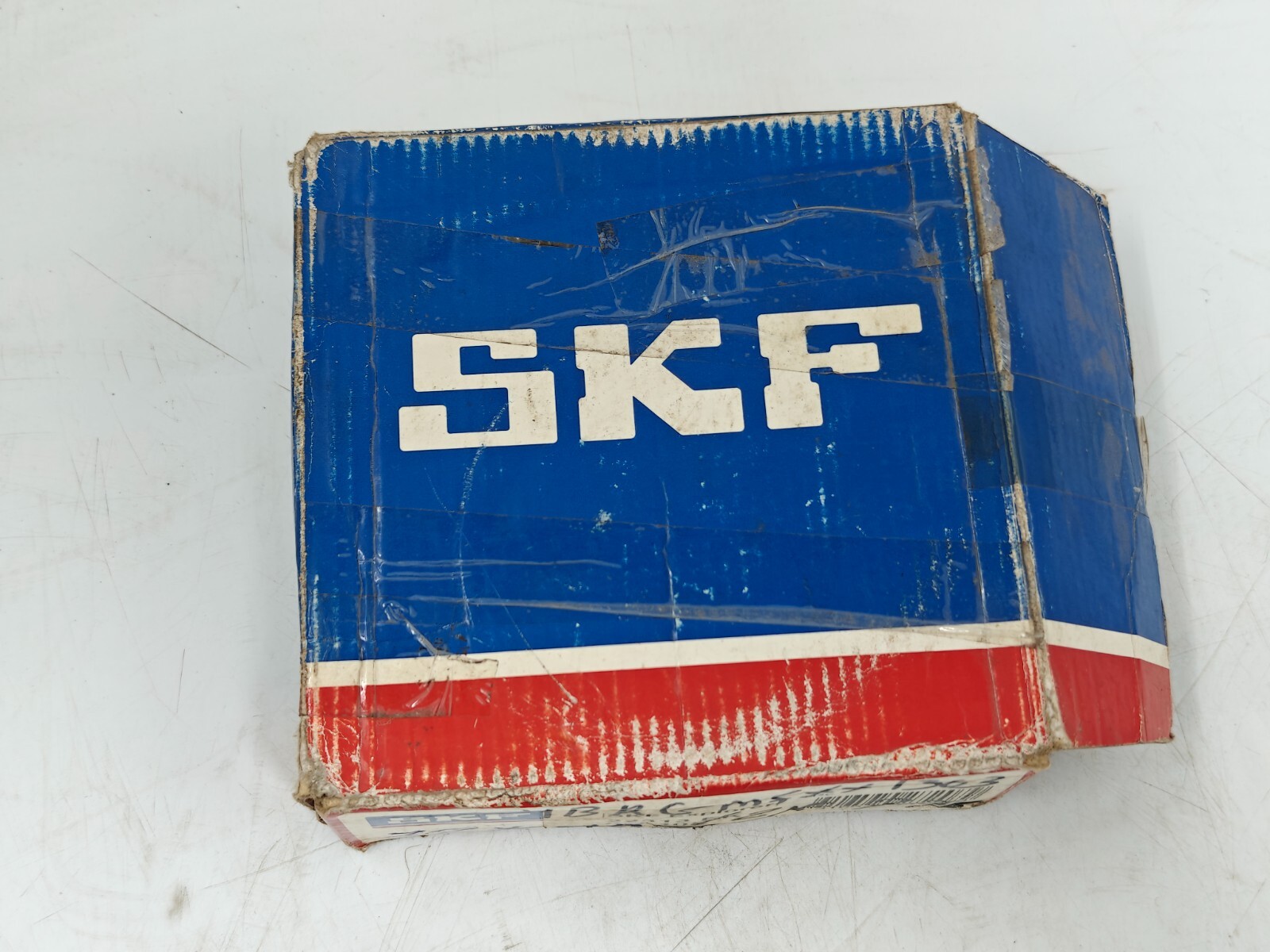 22313 EK/VA405 SKF New Spherical Roller Bearing 65x140x48mm 22313 EK VA405