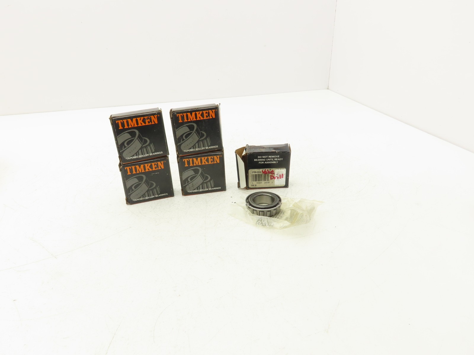 Timken 07098 Tapered Roller Bearing Cone .9835″ Bore .5625 Width Lot of 5