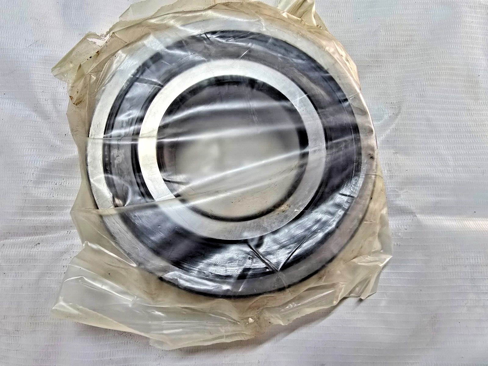 6315 2RS1 C3 Deep Groove Rubber Sealed Ball Bearing 75x160x37mm NEW SKF 6315 2RS