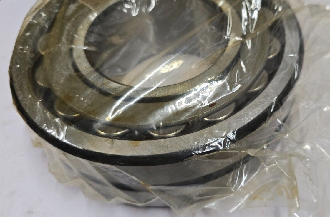 22318 E/VA405 SPHERICAL ROLLER BEARING NEW INDIA 90x190x64MM 22318E LOT OF 2pc