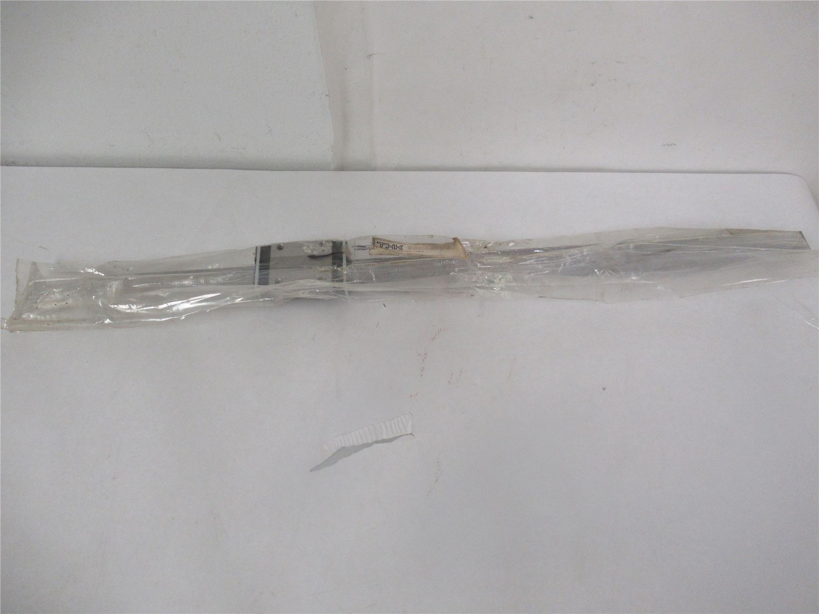 252639 New-No Box; THK Co SR20WIDDE1600LK Linear Bearing Assembly