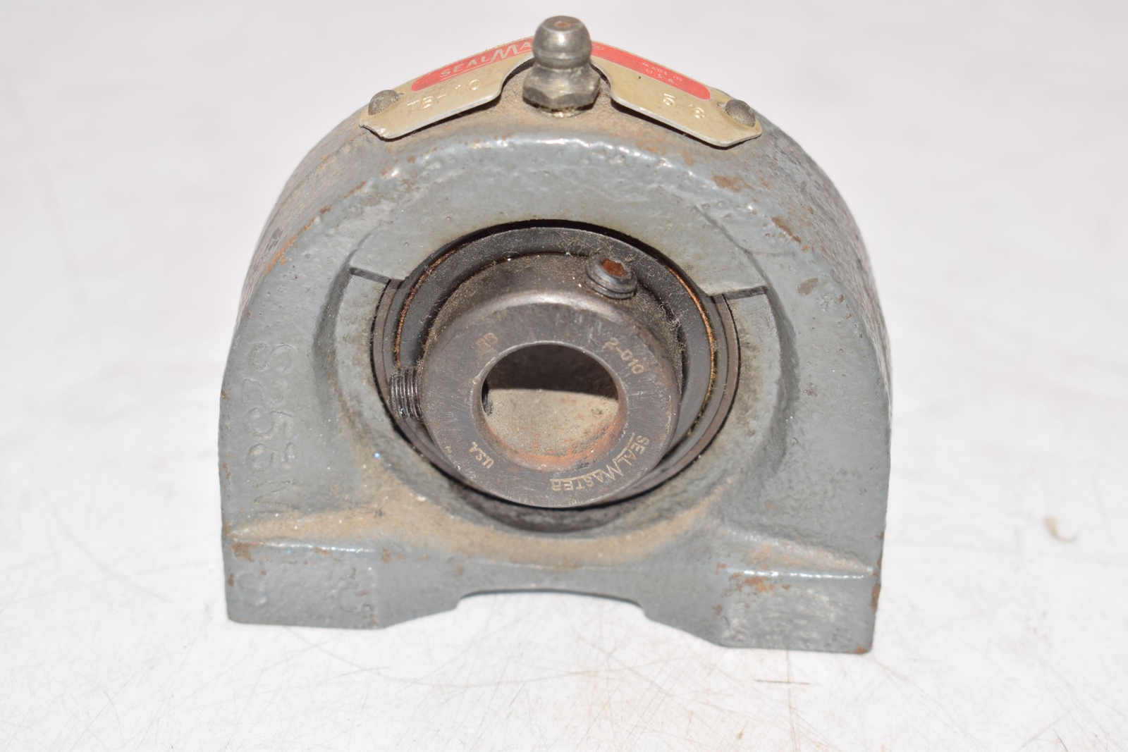 Sealmaster TB-10 Tapped Base Pillow Block Unit – Tapped Base, 5/8 in Bore